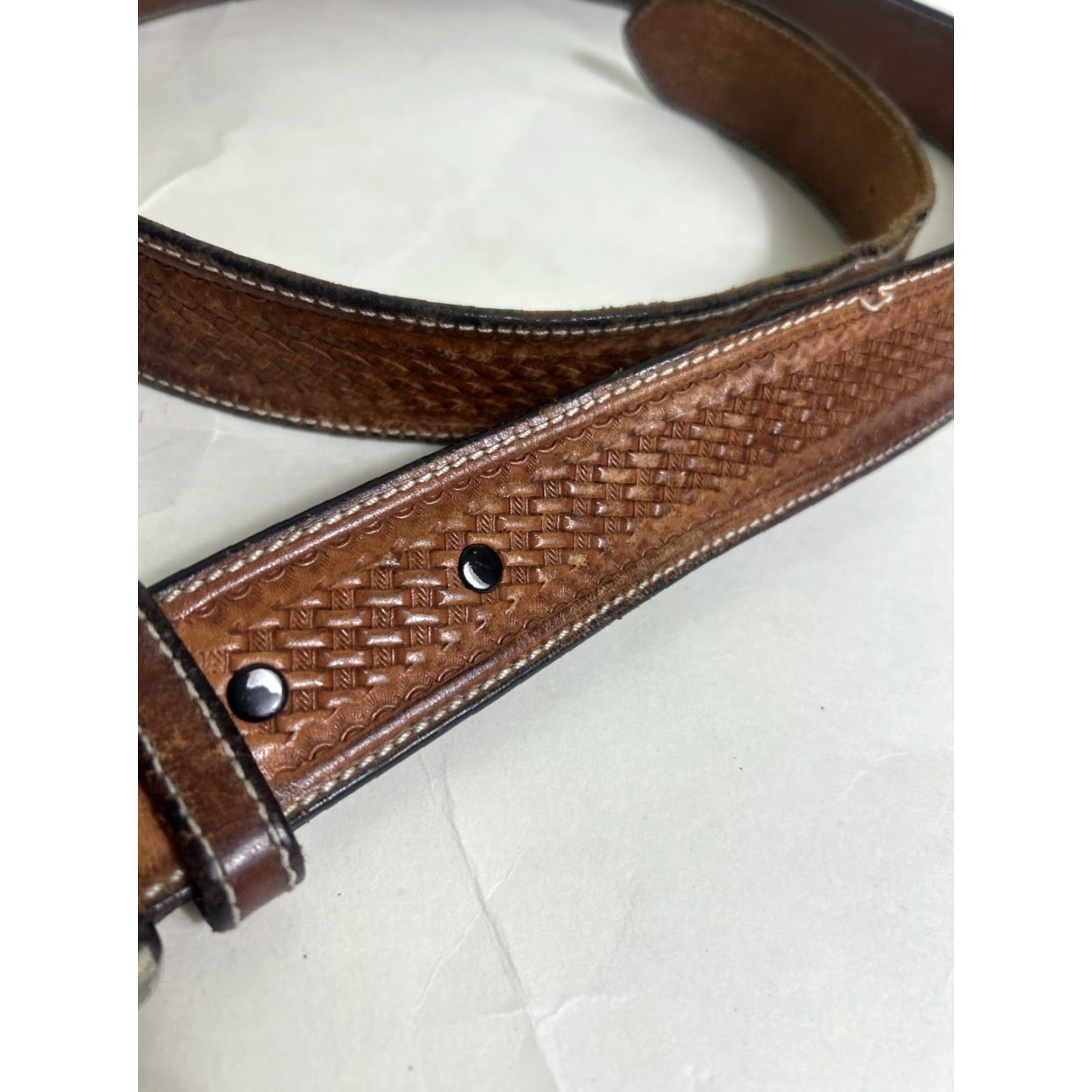 CO VINTAGE Wik Leather Co Belt Western Brown 42 USA Made Handcrafted Cowhide Full Grain Leather Men 1-1/2" Belt Size 42 - 3 Thumbnail