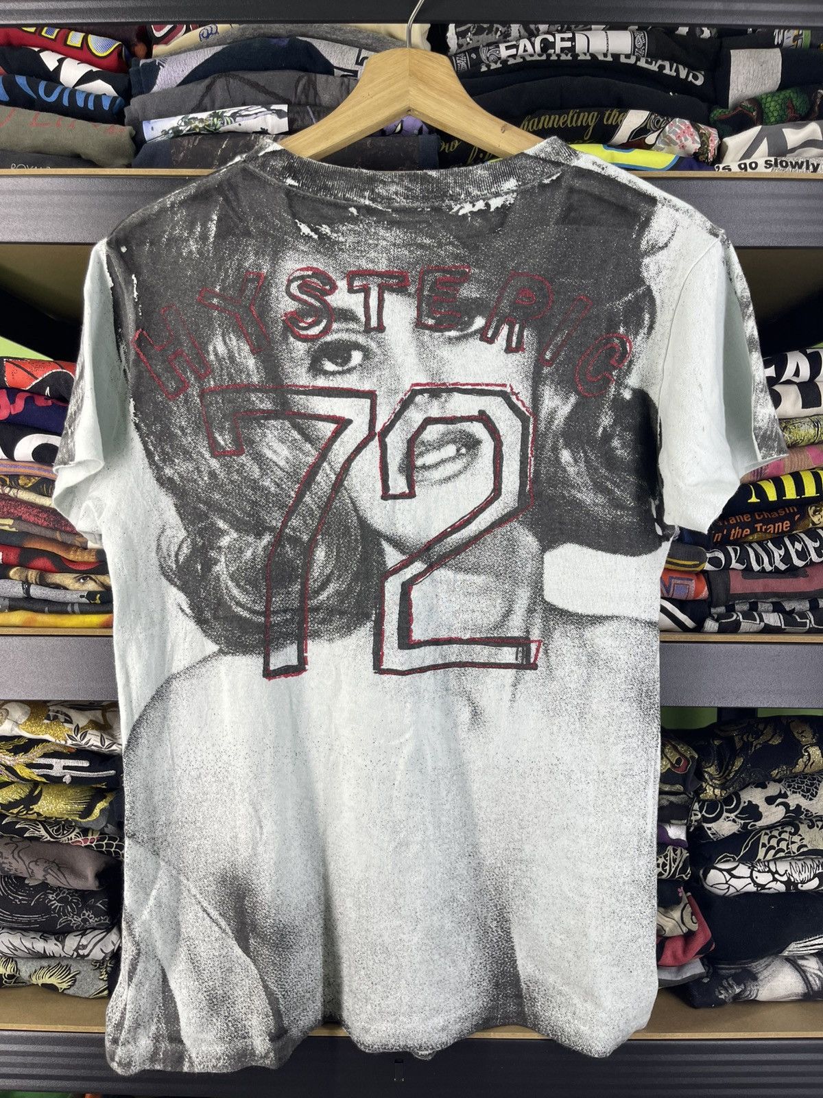 Hysteric Glamour Thrashed Vintage 90's Hysteric Glamour AOP Photoprint Tee Size ONE SIZE - 11 Thumbnail