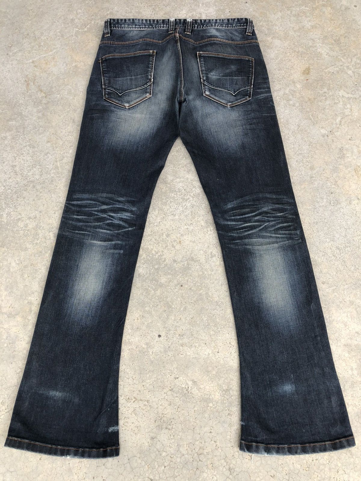 Who Decides War Nicole Club Flared Jeans Distressed Jeans Size US 34 / EU 50 - 4 Thumbnail