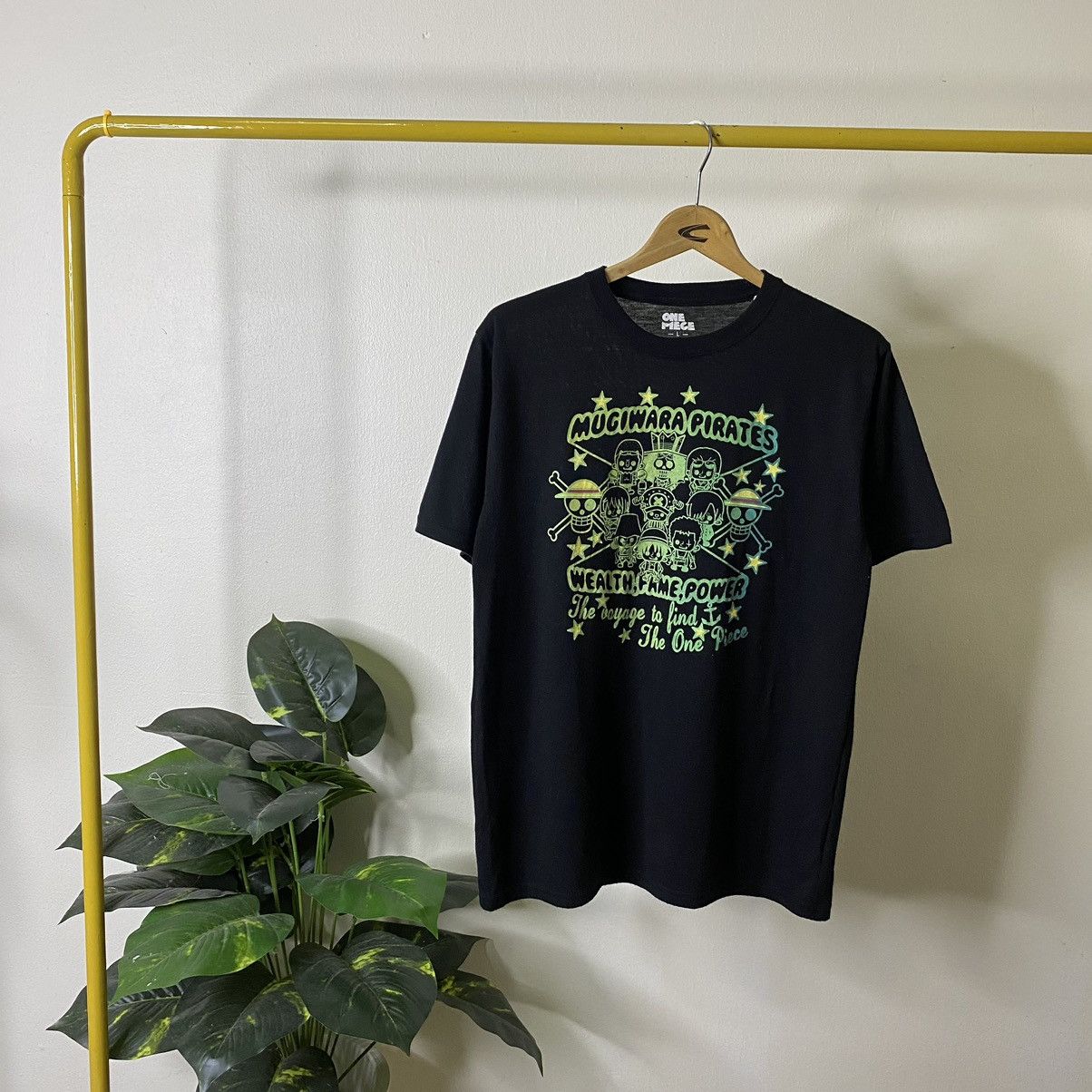 One Piece Y2K One Piece Mugiwara Pirates Japanese Manga Series Tee Size US M / EU 48-50 / 2 - 1 Thumbnail