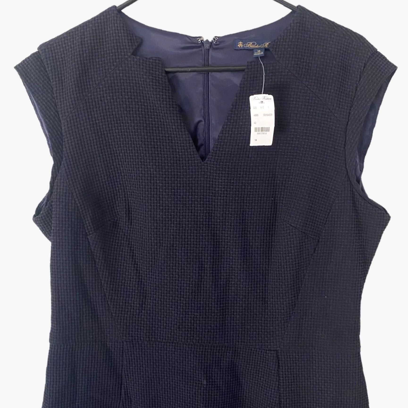 Brooks Brothers Brooks Brothers Textured V-Neck Midi Sheath Dress Navy Blue Women's Size 14 Size XL / US 12-14 / IT 48-50 - 6 Thumbnail