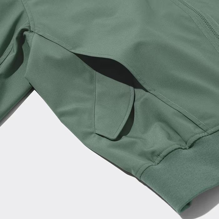 Japanese Brand × Jun Takahashi × Undercover Undercover × GU Kosmik Noise Blouson Type Jacket Olive Size US L / EU 52-54 / 3 - 8 Thumbnail