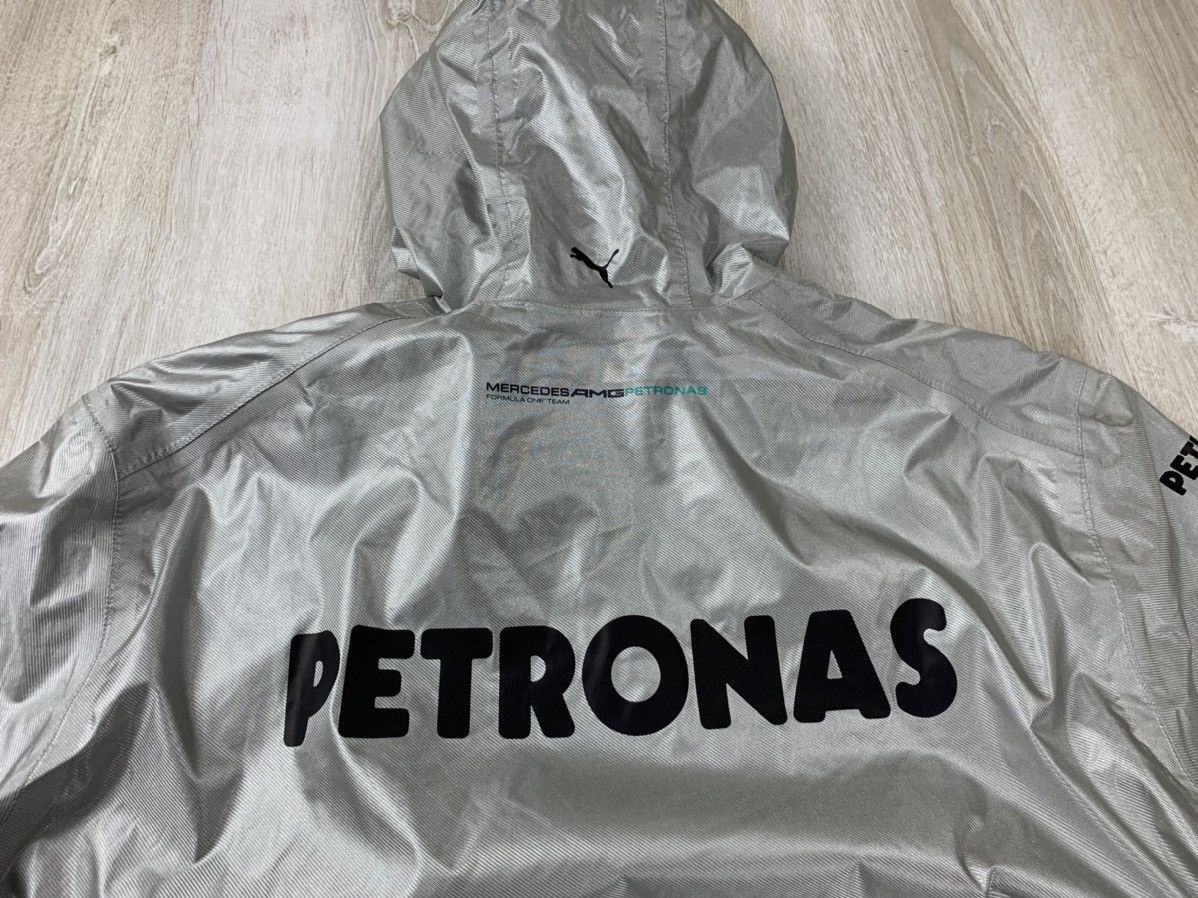 Mercedes-Benz × Puma Mens jacket Puma Mercedes AMG Petronas Size XL Size US XL / EU 56 / 4 - 14 Thumbnail