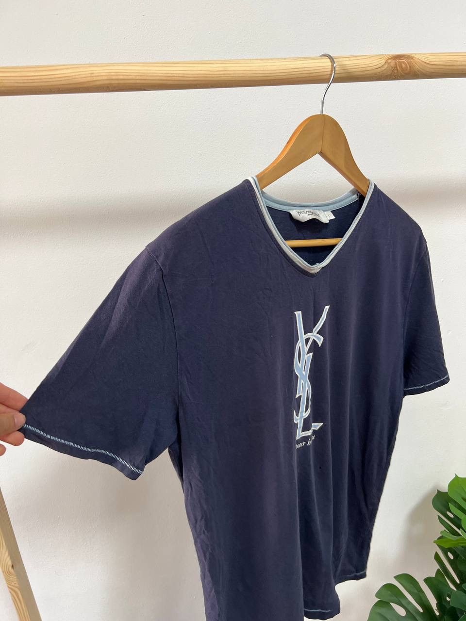 Vintage × Yves Saint Laurent Yves Saint Laurent V neck tee t-shirt vintage big logo ysl L Size US L / EU 52-54 / 3 - 6 Thumbnail