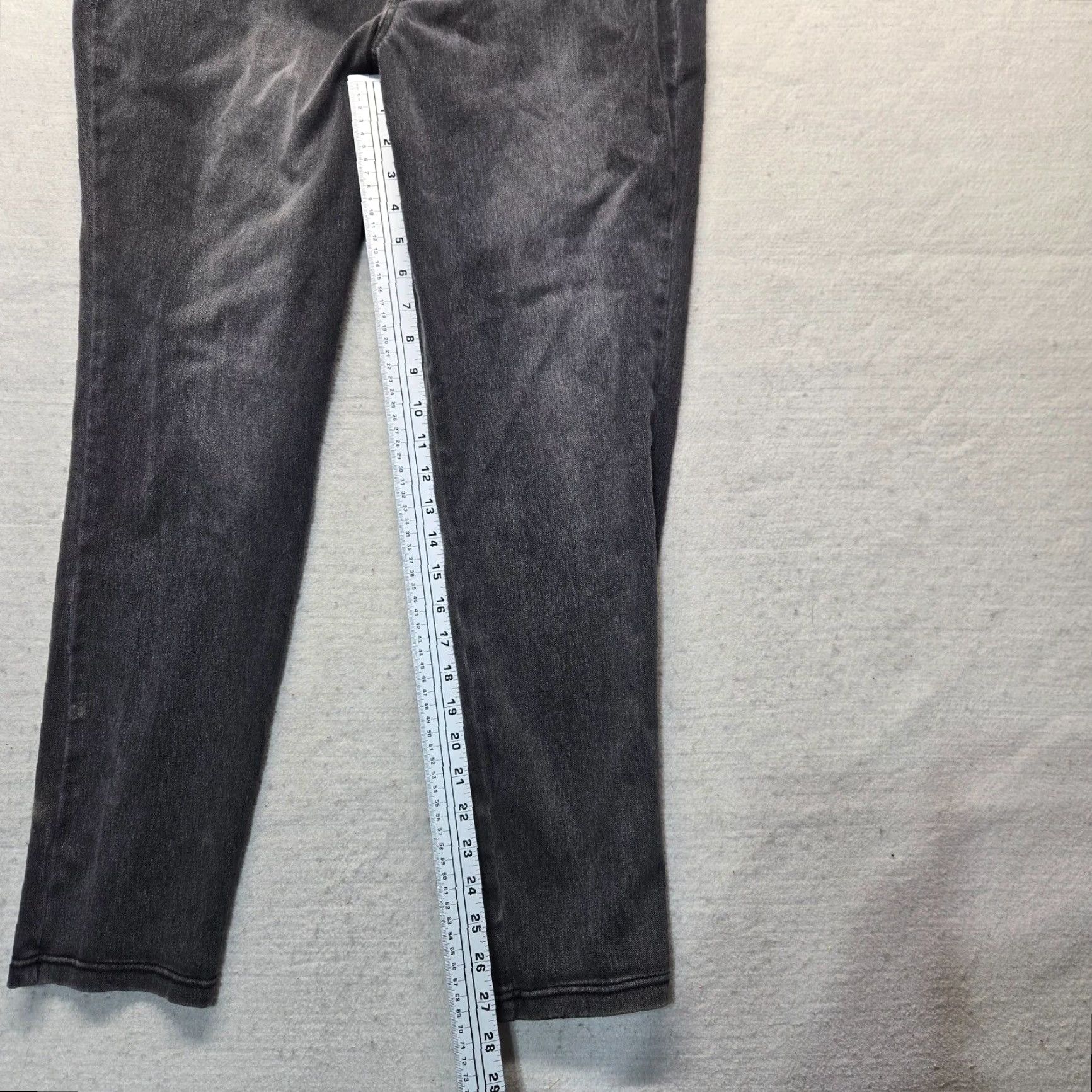 Vintage Bandolino Amy Jeans Solid Black Adult Women L Bandolino Amy Straight Leg Denim Pants Women Large Black Jeans Pants Size 36" / US 14 / IT 50 - 6 Thumbnail