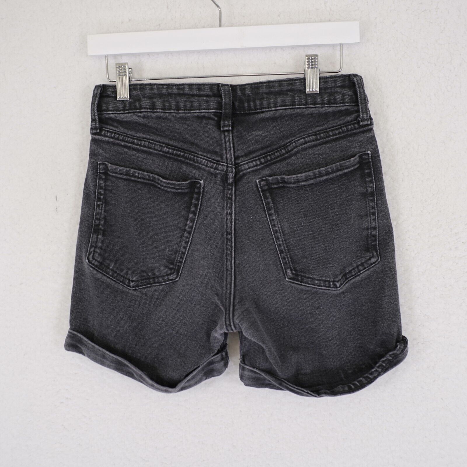 Old Navy Old Navy O.G. Straight Black Denim Shorts Size 6 29/5 High R Size 28" / US 6 / IT 42 - 4 Thumbnail