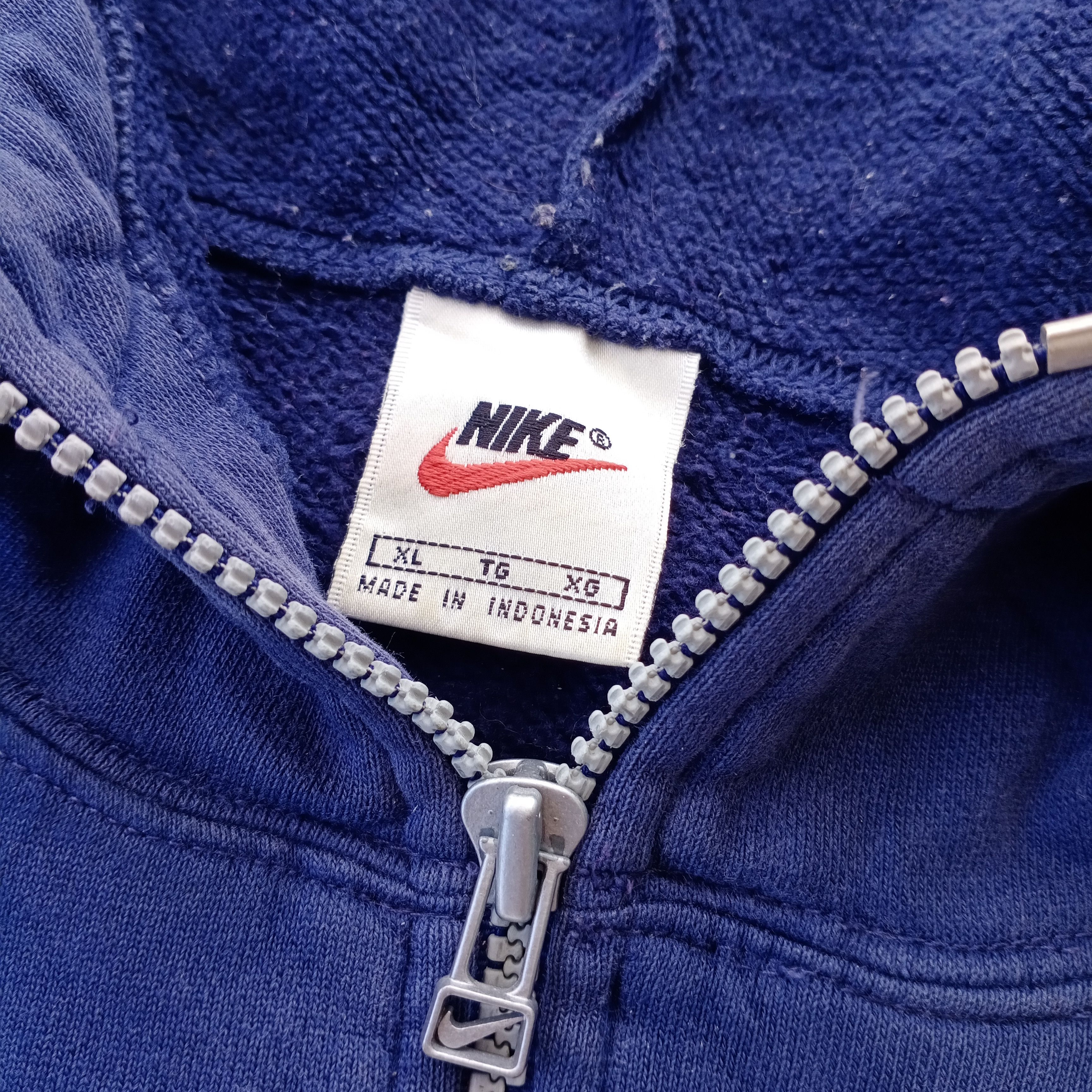 Nike × Vintage Vintage Nike Small Logo Half Zipper Hoodie Blue Navy Swoosh Size US XL / EU 56 / 4 - 3 Thumbnail