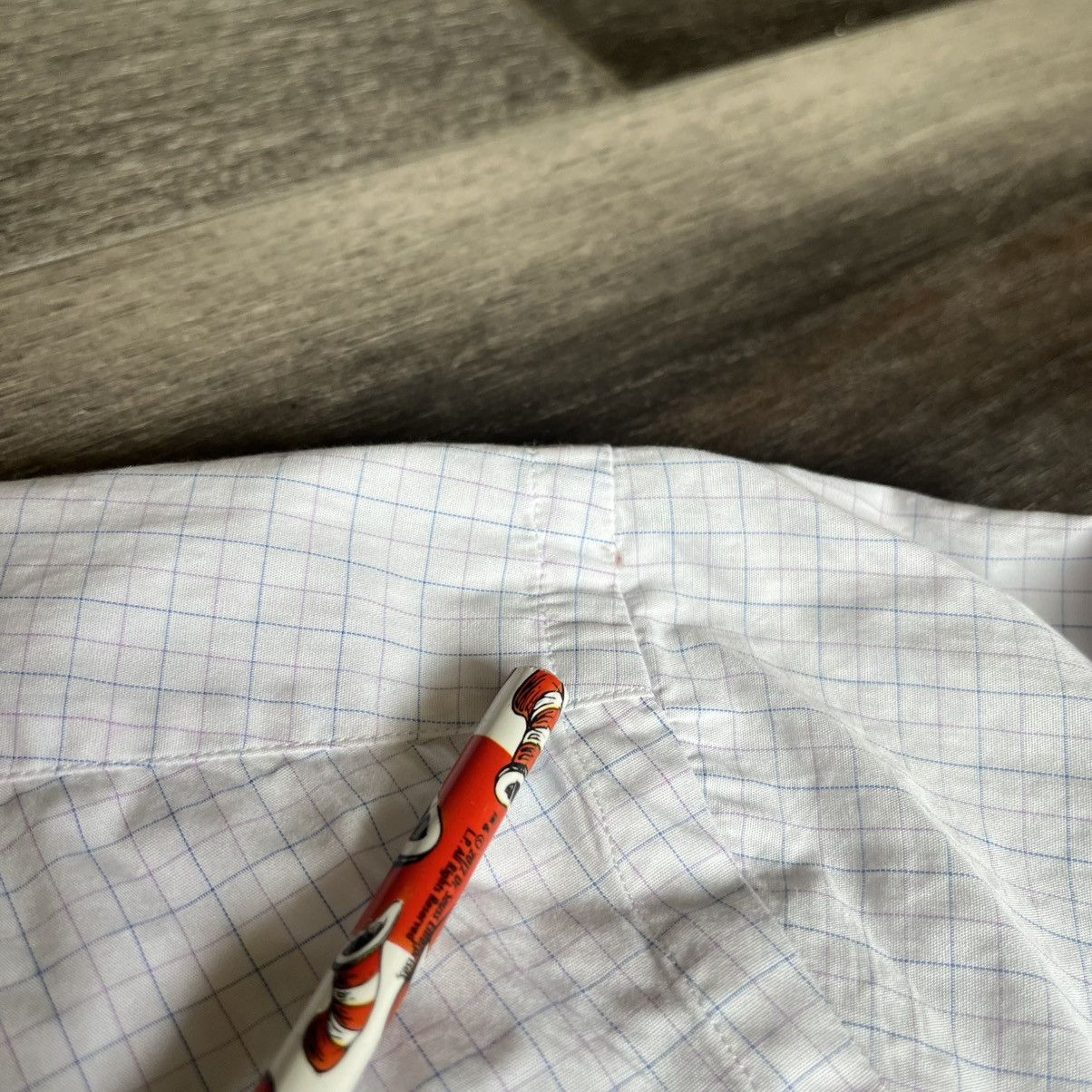 Salvatore Ferragamo Vintage Y2K Salvatore Ferragamo Light Button Up Dress Shirt Size US L / EU 52-54 / 3 - 8 Thumbnail