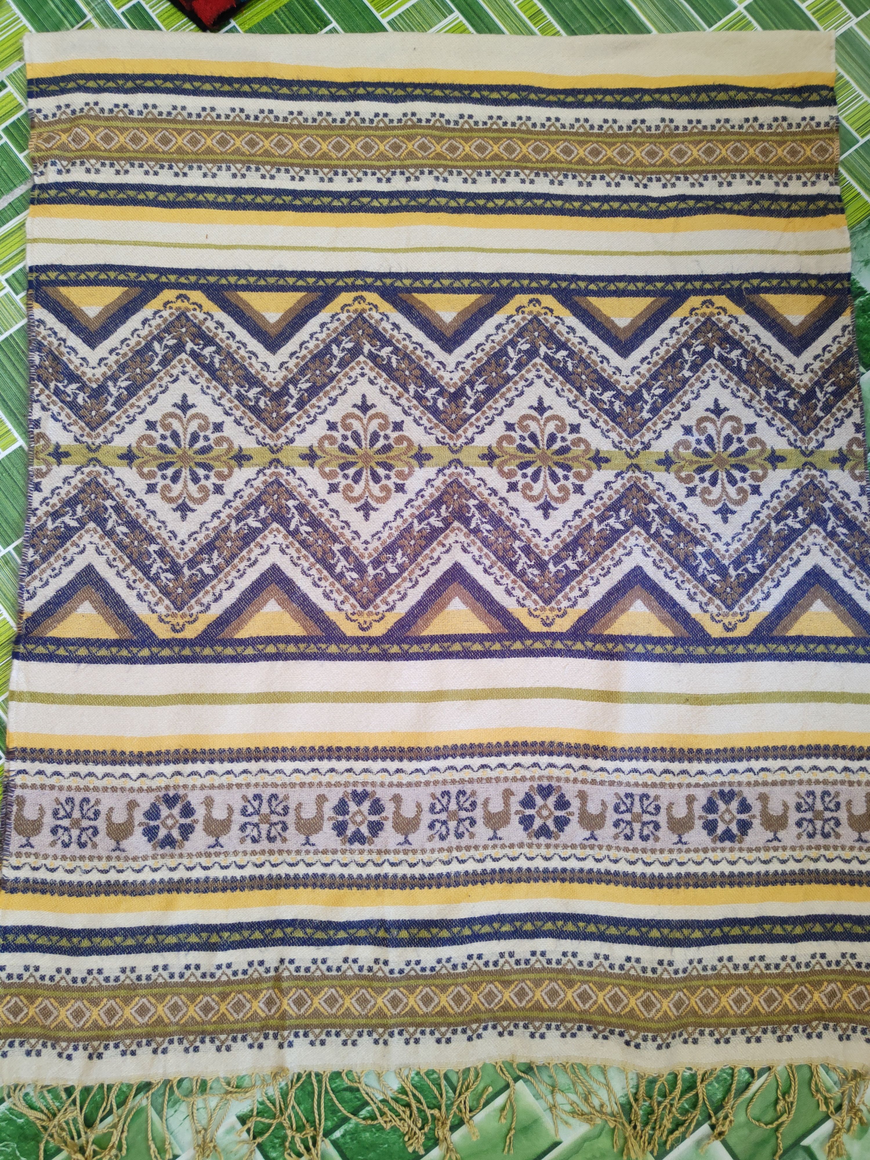 Japanese Brand Japan vintage navajo Muffler Scarves #S2111 Size ONE SIZE - 7 Thumbnail
