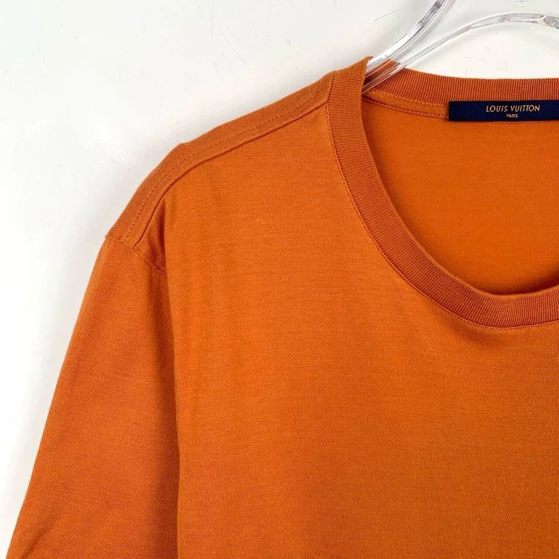 Louis Vuitton Louis Vuitton Logo embroidered crewneck orange cotton shor Size US M / EU 48-50 / 2 - 3 Thumbnail