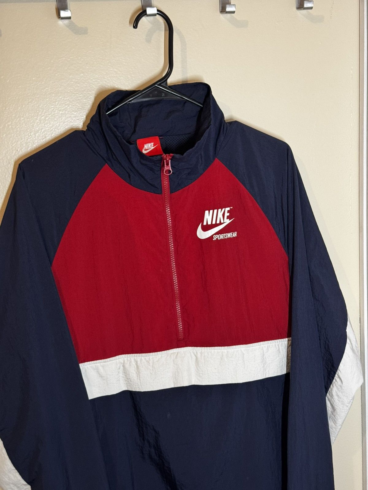 Nike Nike Sportswear woven jacket Size US M / EU 48-50 / 2 - 2 Thumbnail