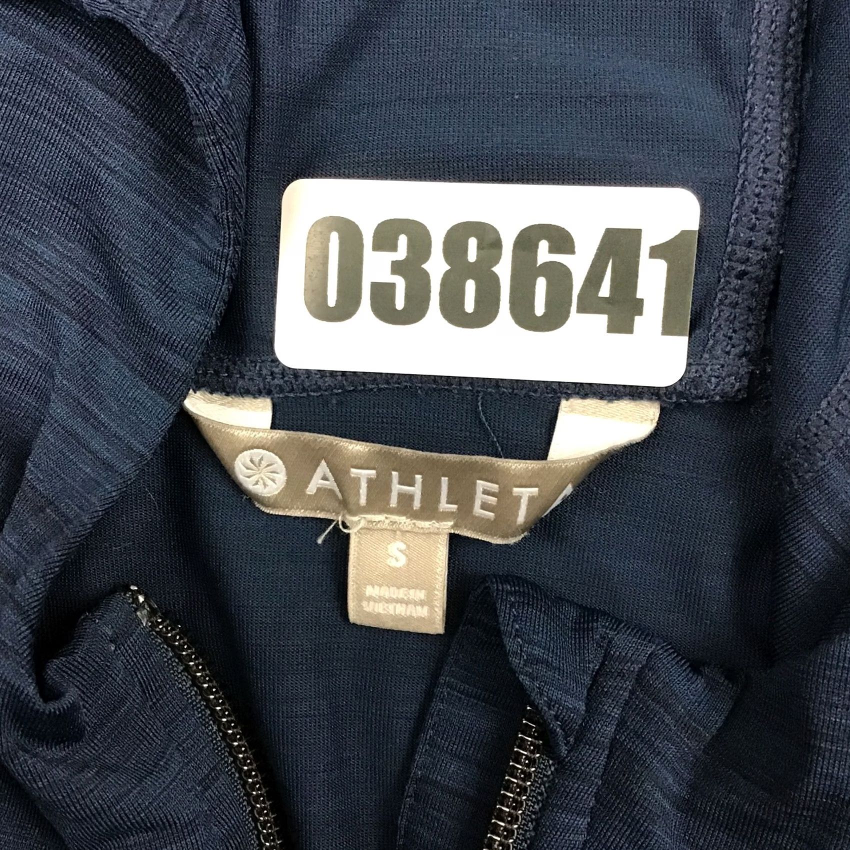 Athleta Athleta Jacket Women S Blue Full Zip Hooded Pockets Stretch Softshell Athletic Basic Jacket Athleisure Size S / US 4 / IT 40 - 8 Thumbnail