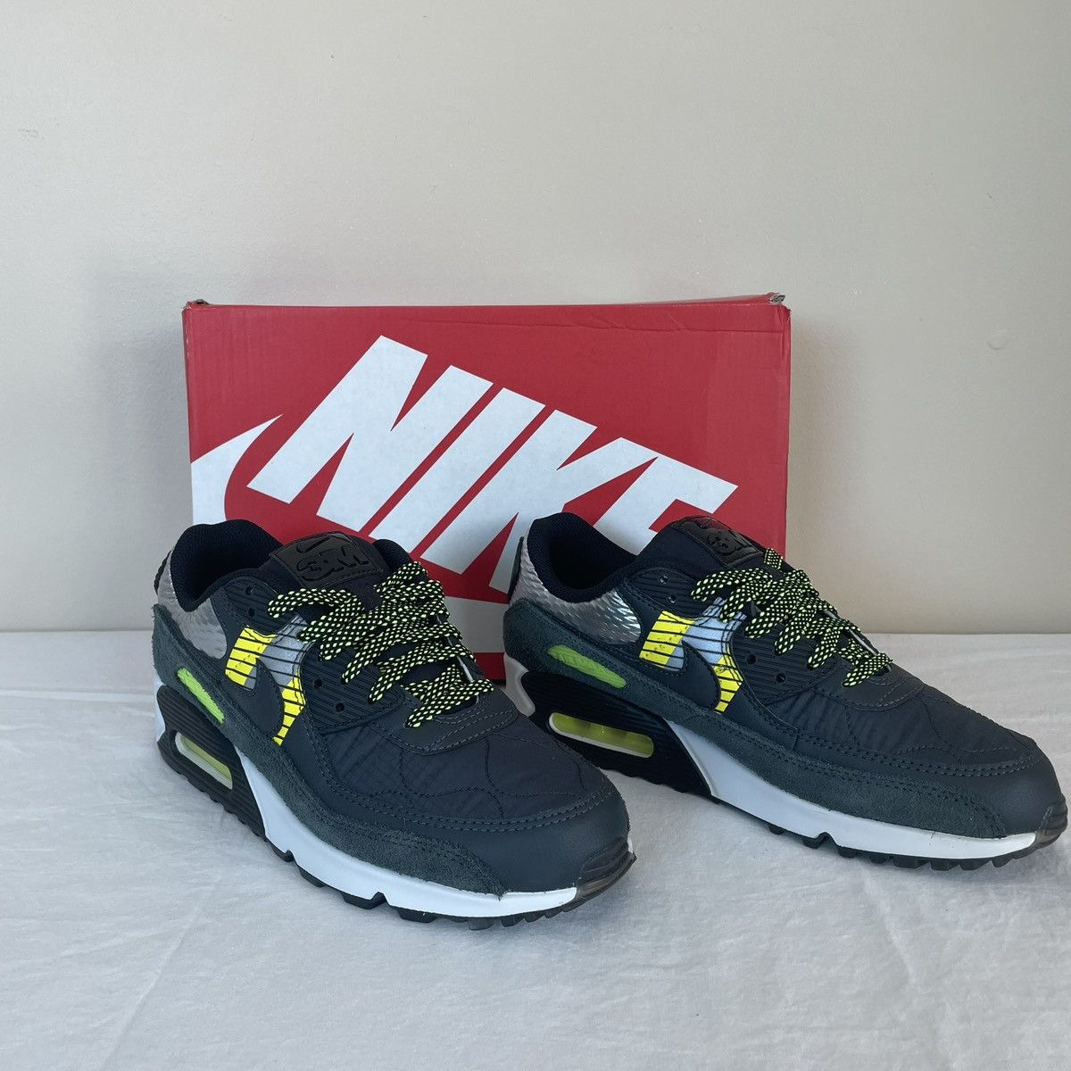 Nike Nike Air Max 90 3M Pack Mens US Size 7.5 CZ2975-002 Size US 7.5 / EU 40-41 - 4 Thumbnail