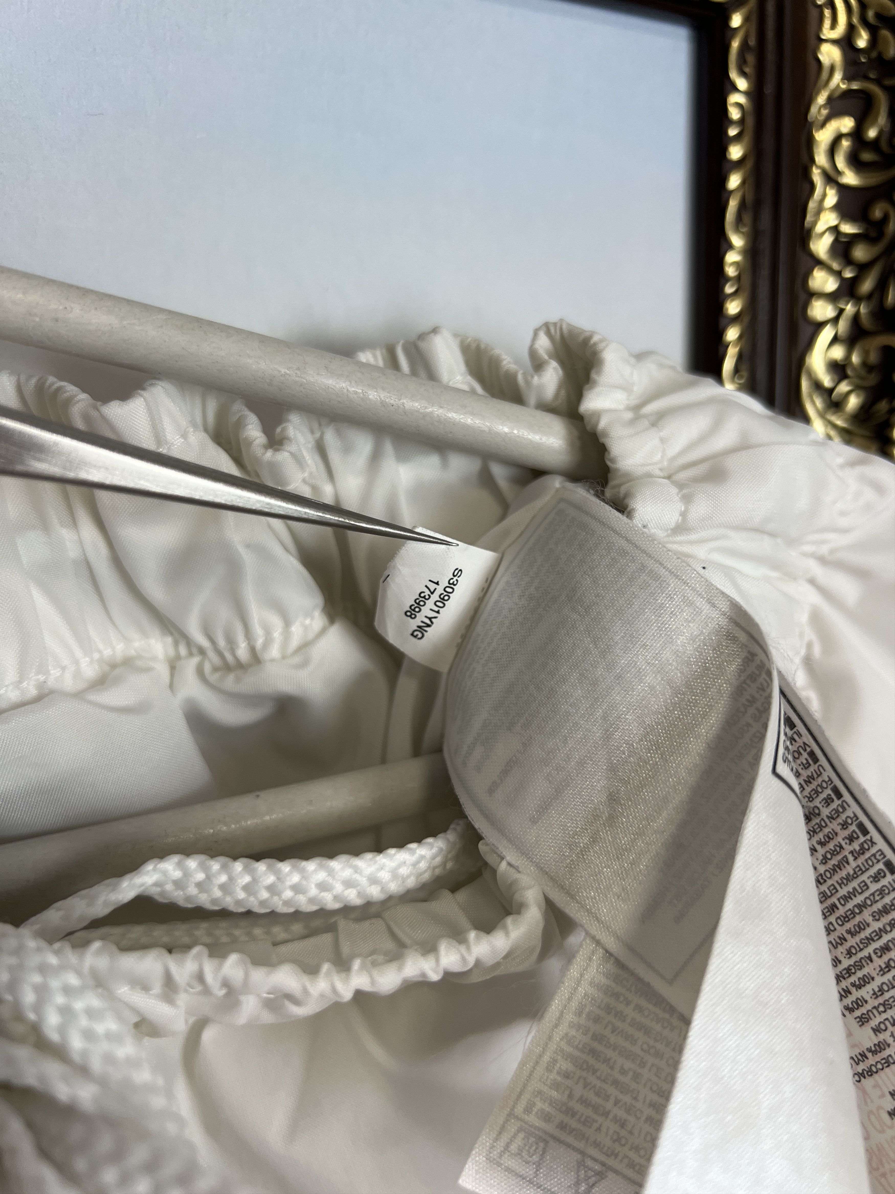 Nike Vintage Nike White Nylon Track Pants Swoosh Sweatpants Size US 36 / EU 52 - 13 Thumbnail
