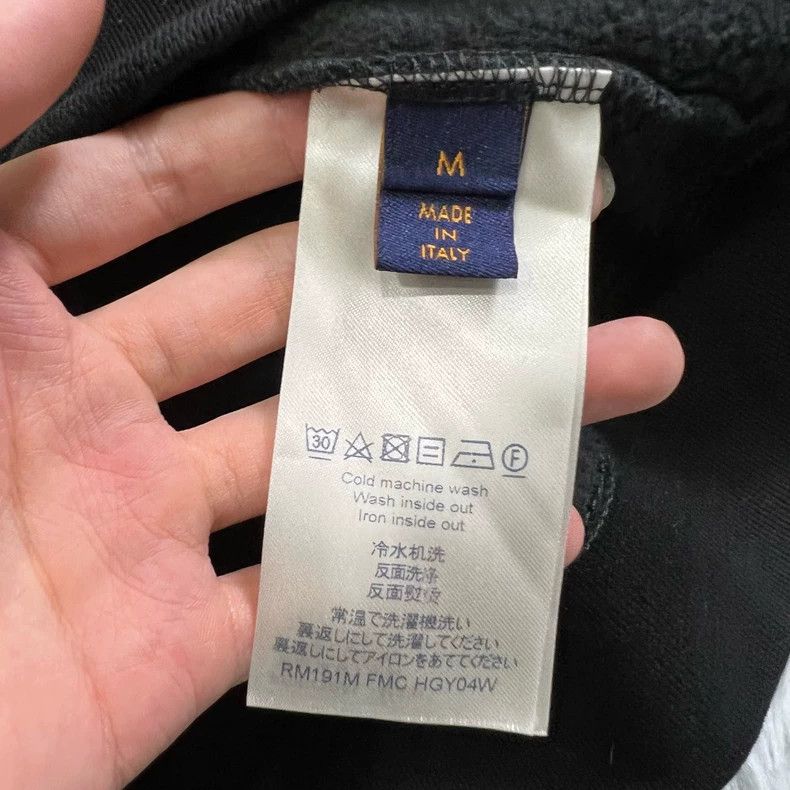 Louis Vuitton Louis Vuitton Labeled sweatshirt Size US M / EU 48-50 / 2 - 4 Thumbnail