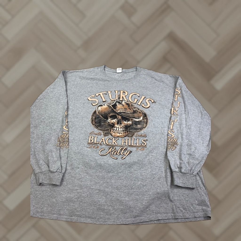 Gildan VINTAGE Sturgis 2018 Black Hills Rally Shirt Mens 2XL Gray Biker Skull Outlaw 11071 Size US XXL / EU 58 / 5 - 1 Thumbnail