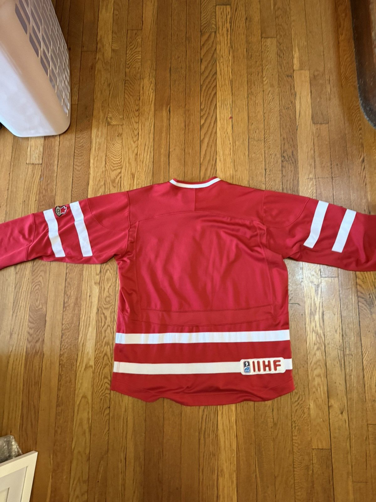 Nike Vintage Nike Canada Hockey Jersey Size US M / EU 48-50 / 2 - 4 Thumbnail