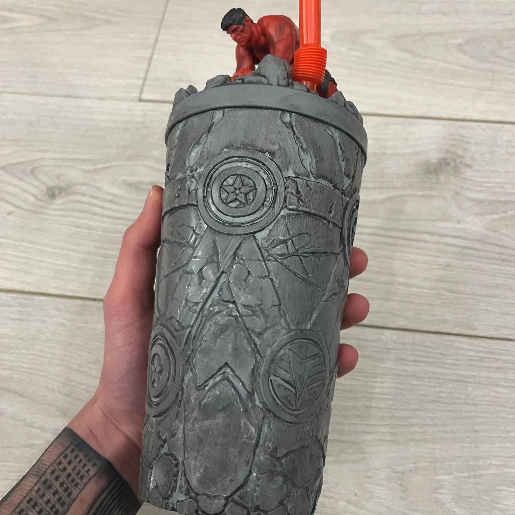 Marvel Comics Captain America: Red Hulk Tumbler Regal Cinemas Exclusive Size ONE SIZE - 2 Thumbnail