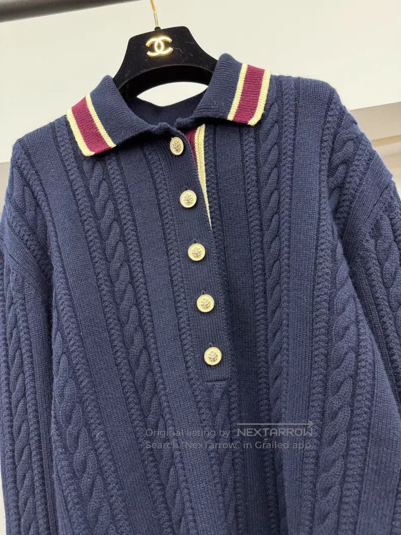Chanel Chanel 26C College Style Cashmere Knitwear sweater Size XS / US 0-2 / IT 36-38 - 2 Thumbnail