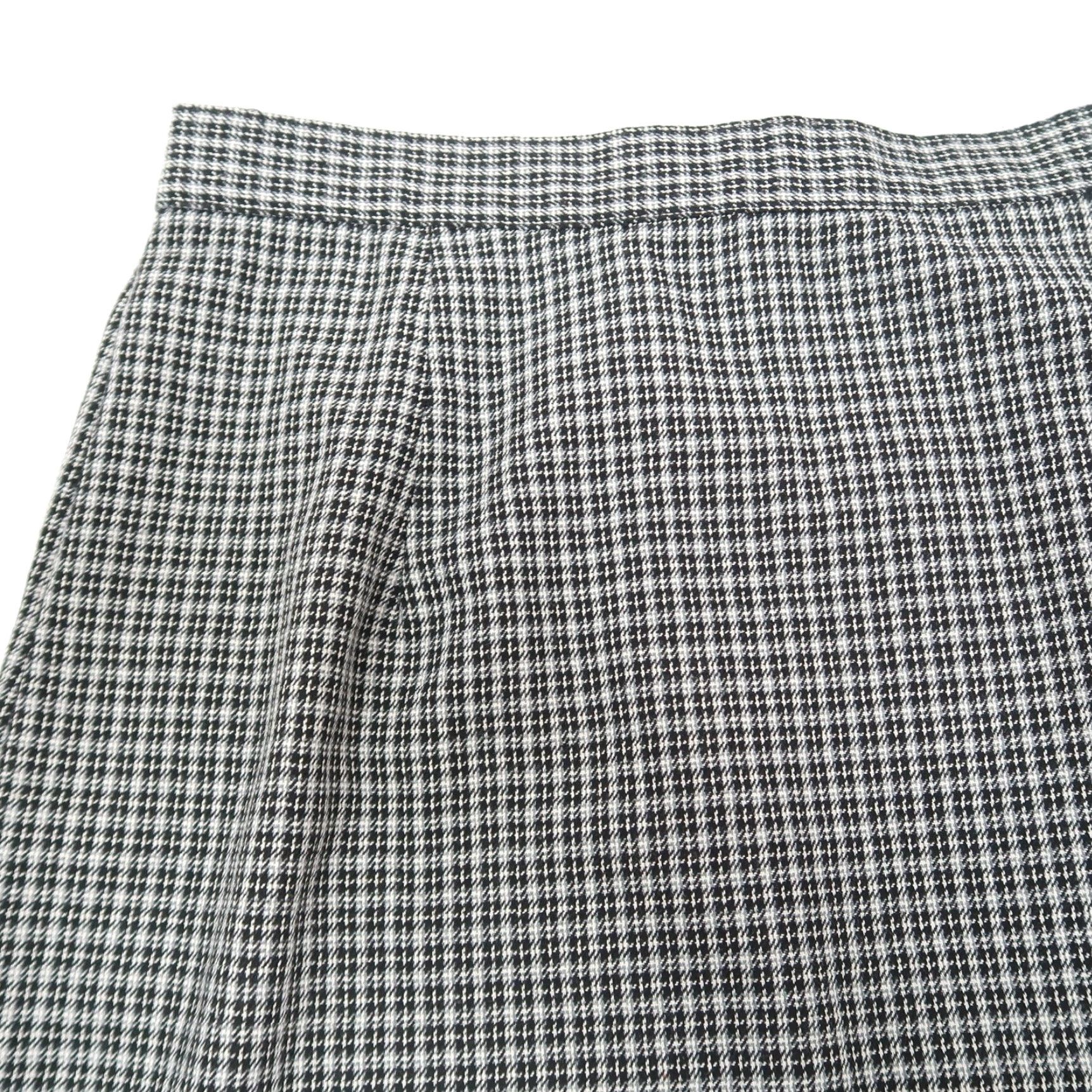 Samantha Sung VINTAGE Samantha Plaid Mini Skirt S Black White High-Waisted 90s Womens Girls Size 28" / US 6 / IT 42 - 2 Thumbnail