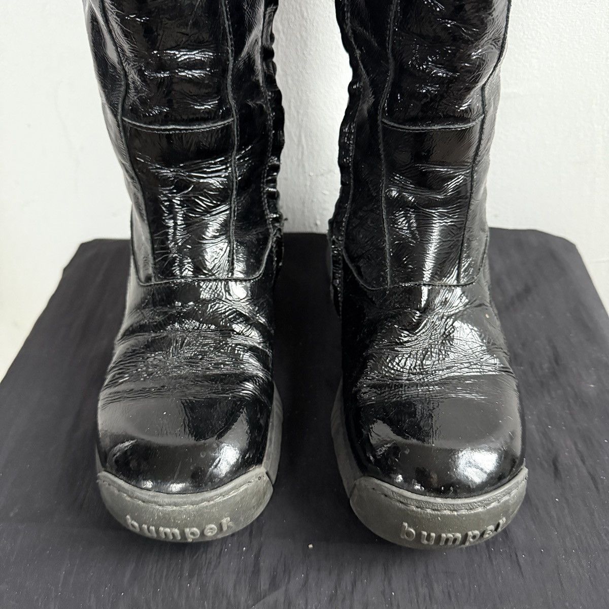 If Six Was Nine Vintage Y2K Bumper Patent Leather Knee High Lace Up Boots Size US 8 / IT 38 - 6 Thumbnail