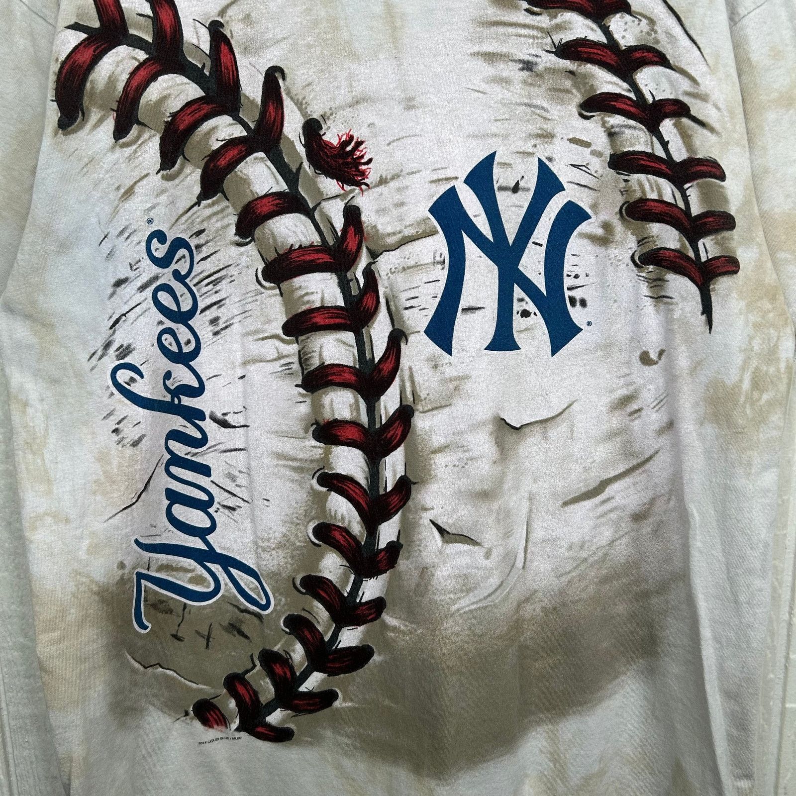 Liquid Blue Y2K Liquid Blue New York Yankees Baseball Graphic Tee XLarge Size US XL / EU 56 / 4 - 3 Thumbnail