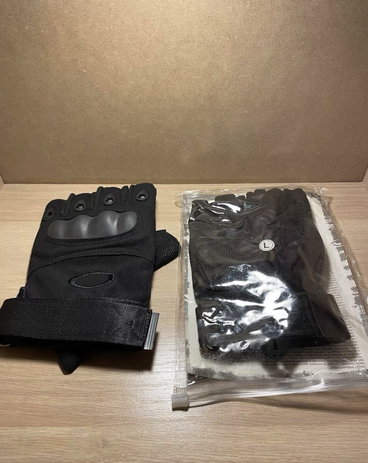 Oakley OAKLEY Factory Pilot Tactical Gloves K24 Size ONE SIZE - 6 Thumbnail