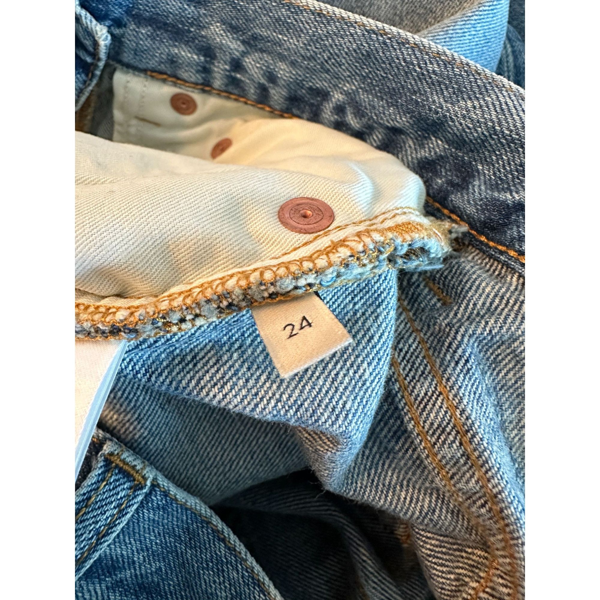 Gucci Gucci Womens Distressed Blue Jeans Size 24 Made In Italy 100 Size 24" / US 00 / IT 34 - 4 Thumbnail