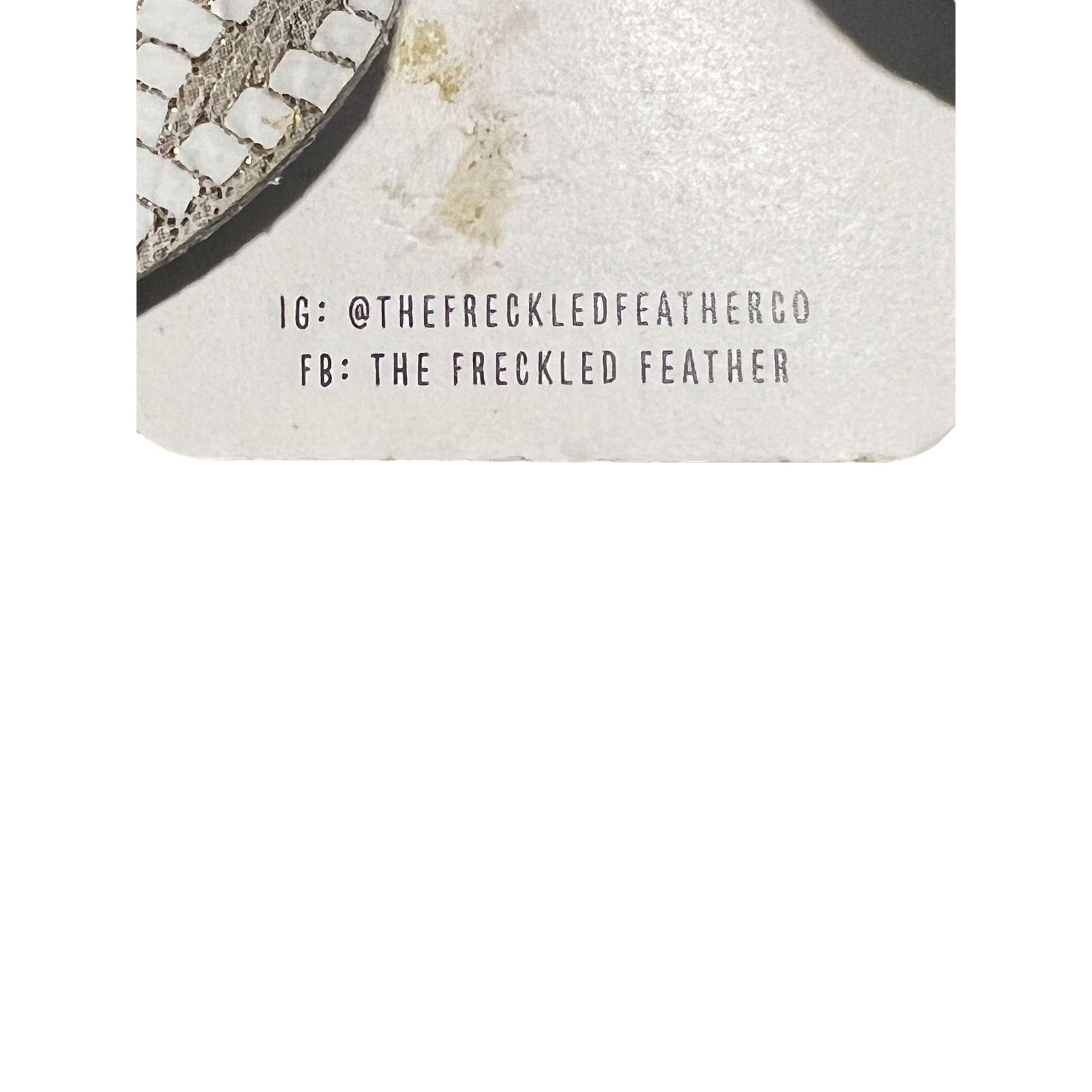 Other The Freckled Feather Earrings Suede Leather Woven Gold White Size ONE SIZE - 3 Thumbnail