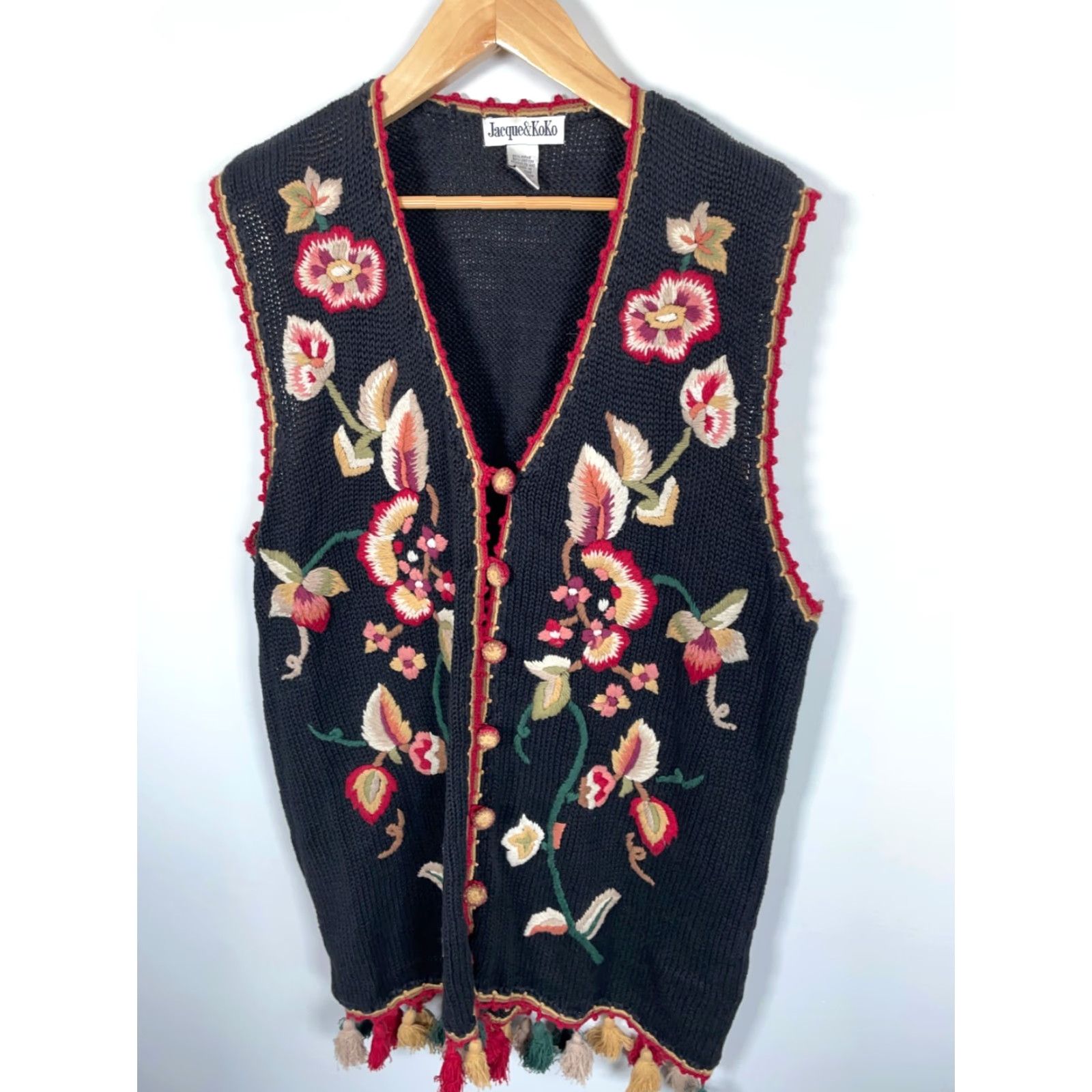 Vintage VINTAGE Jacque & Koko Floral Embroidered Sweater Vest Women's 18 / 20 Black Tassel Fringe Chunky Knit Shirt Womens Plus 90s Flower Retro Knitted Vest Size XXL / US 16-18 / IT 52-54 - 5 Thumbnail
