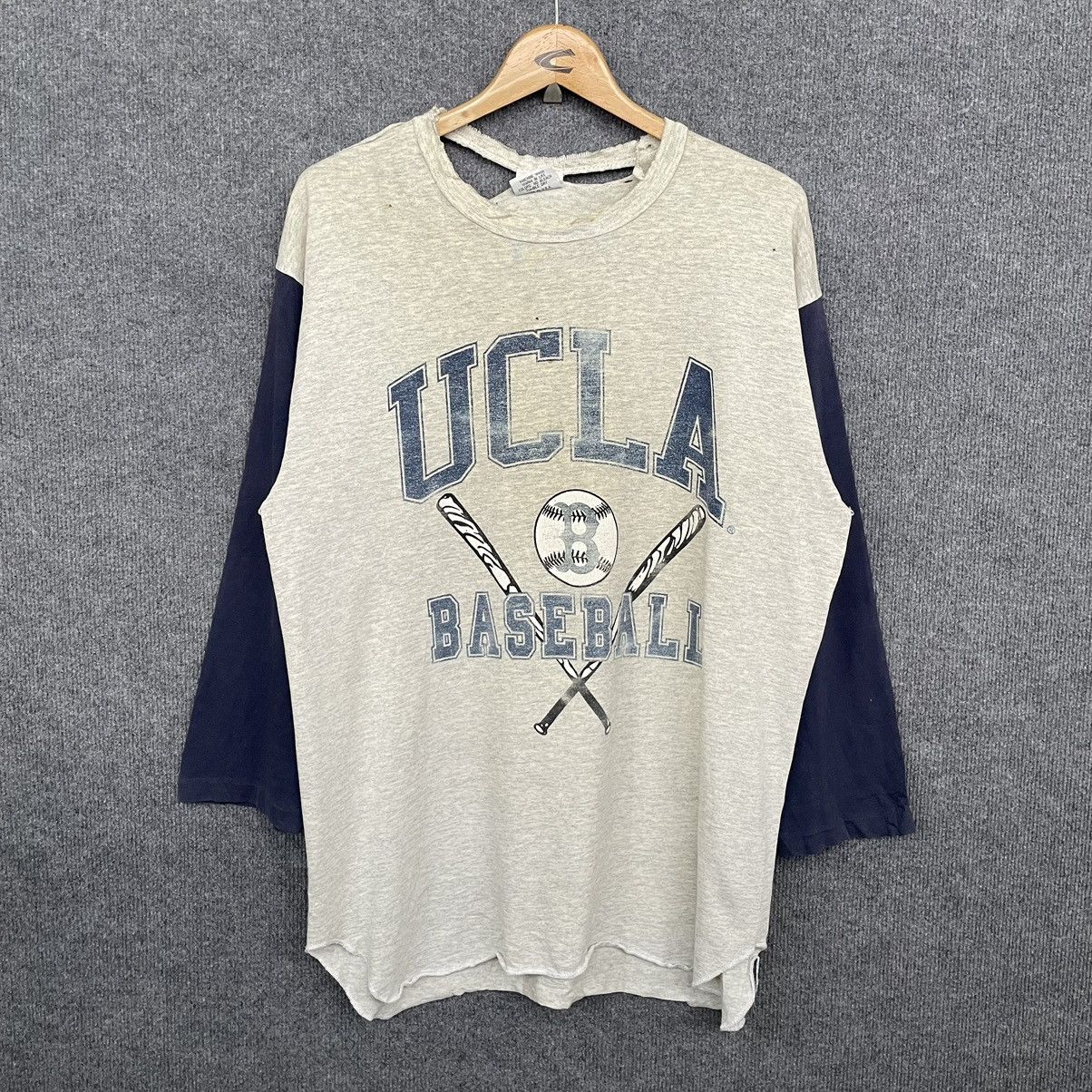Vintage Vintage 1990s UCLA Baseball Distressed Raglan T Shirt Size US L / EU 52-54 / 3 - 1 Thumbnail