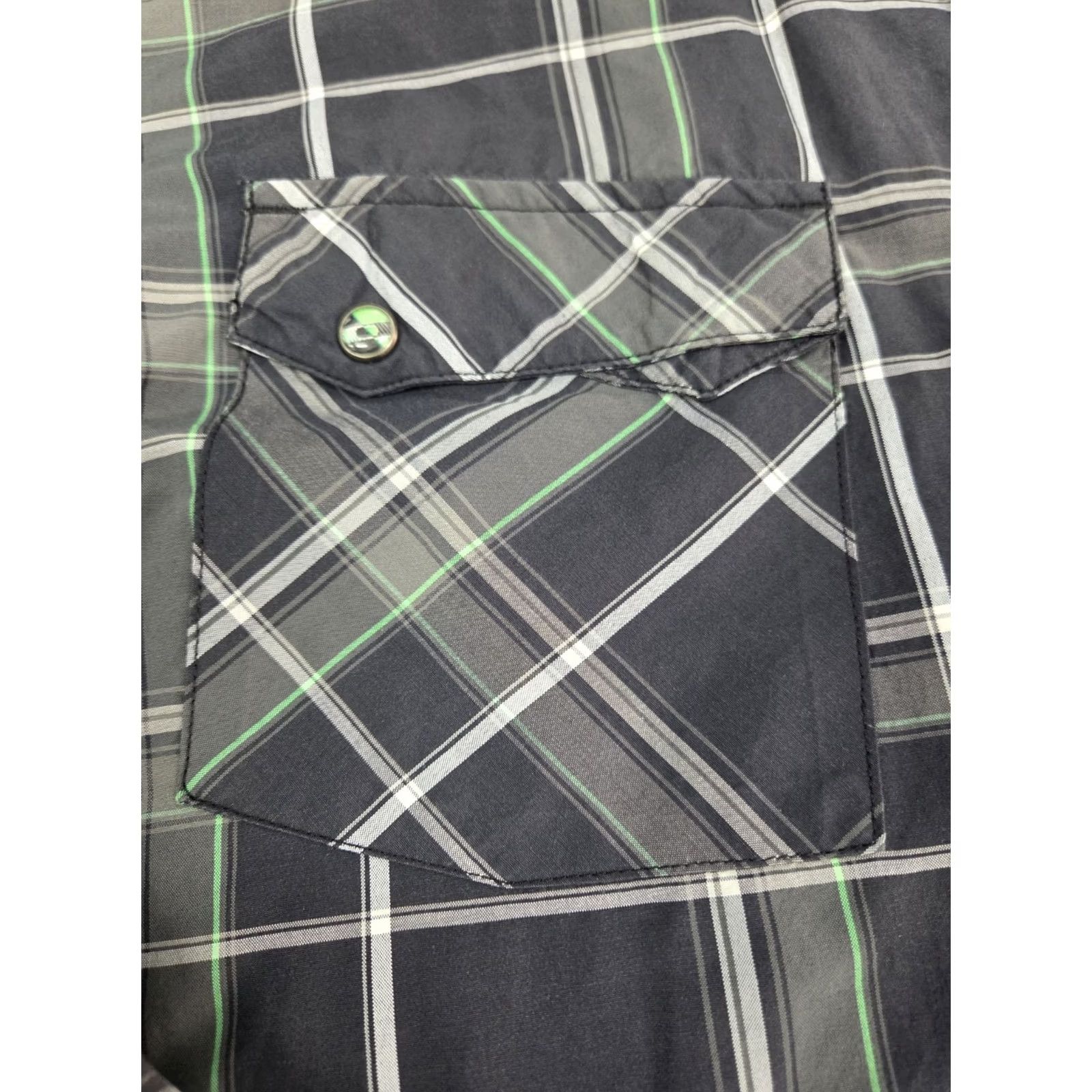 Oakley Oakley Mens Long Sleeve Snap Roll Tab Plaid Shirt L Multicolor Button-Up Pocketed Autumn Plaid Metal Theme Mens Regular Size L Size US L / EU 52-54 / 3 - 5 Thumbnail