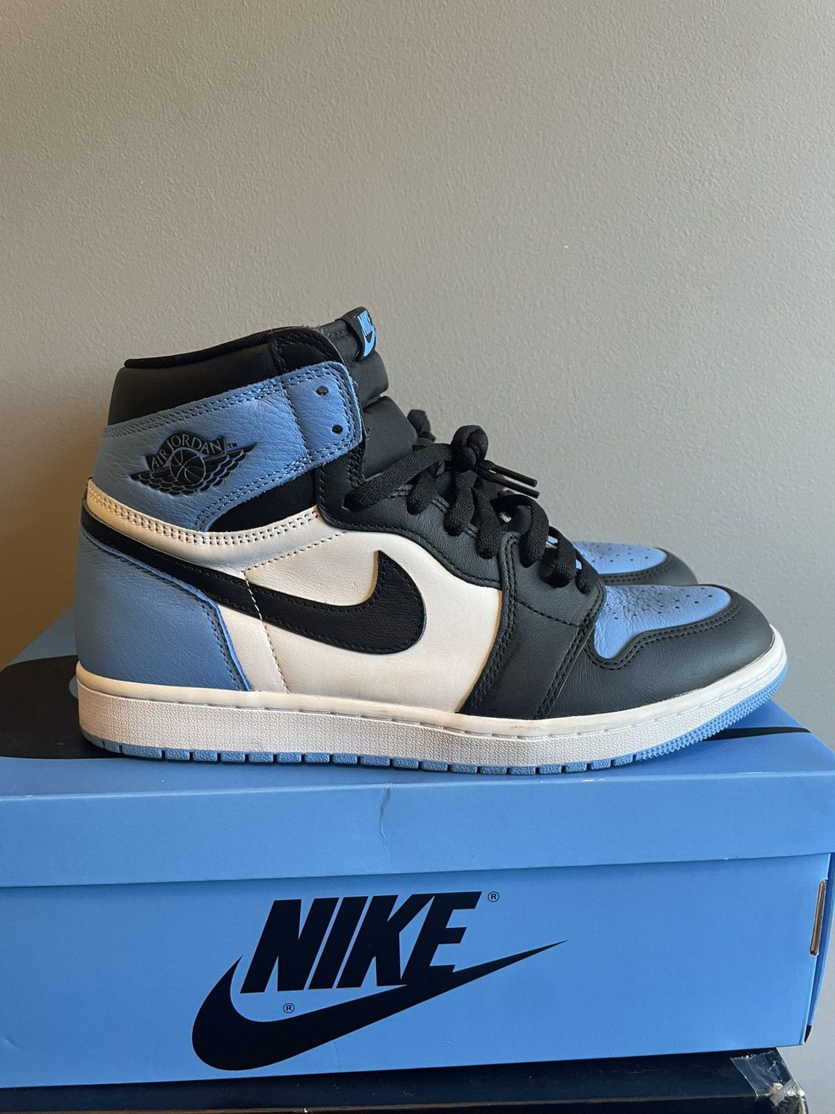 Jordan Brand Jordan 1 UNC Toe Size 10 Size US 10 / EU 43 - 1 Thumbnail