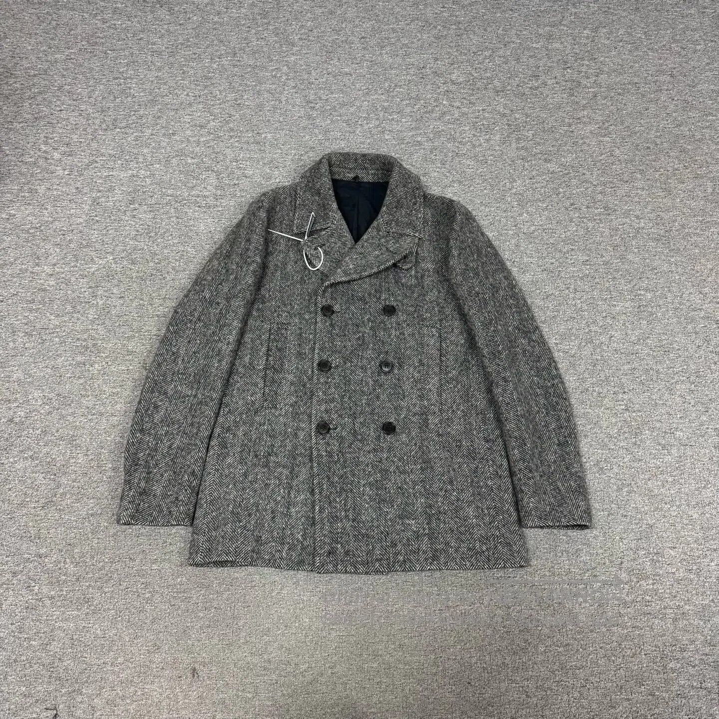 Dior Dior Double-row buttons; fishbone pattern; wool coat jacke Size US M / EU 48-50 / 2 - 1 Thumbnail