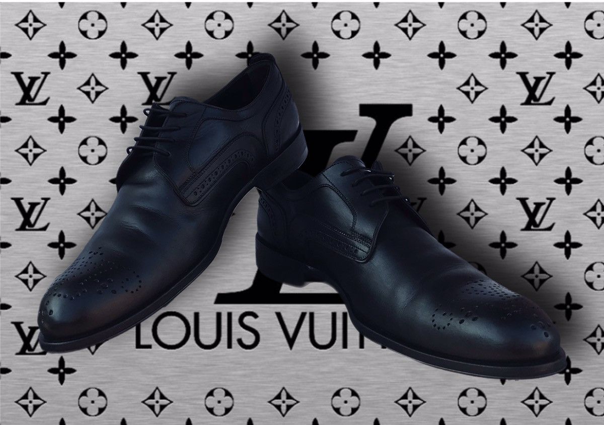 Louis Vuitton Louis Vuitton Black Brogue Leather Lace Up Oxfords LV Logo Size US 9 / EU 42 - 5 Thumbnail
