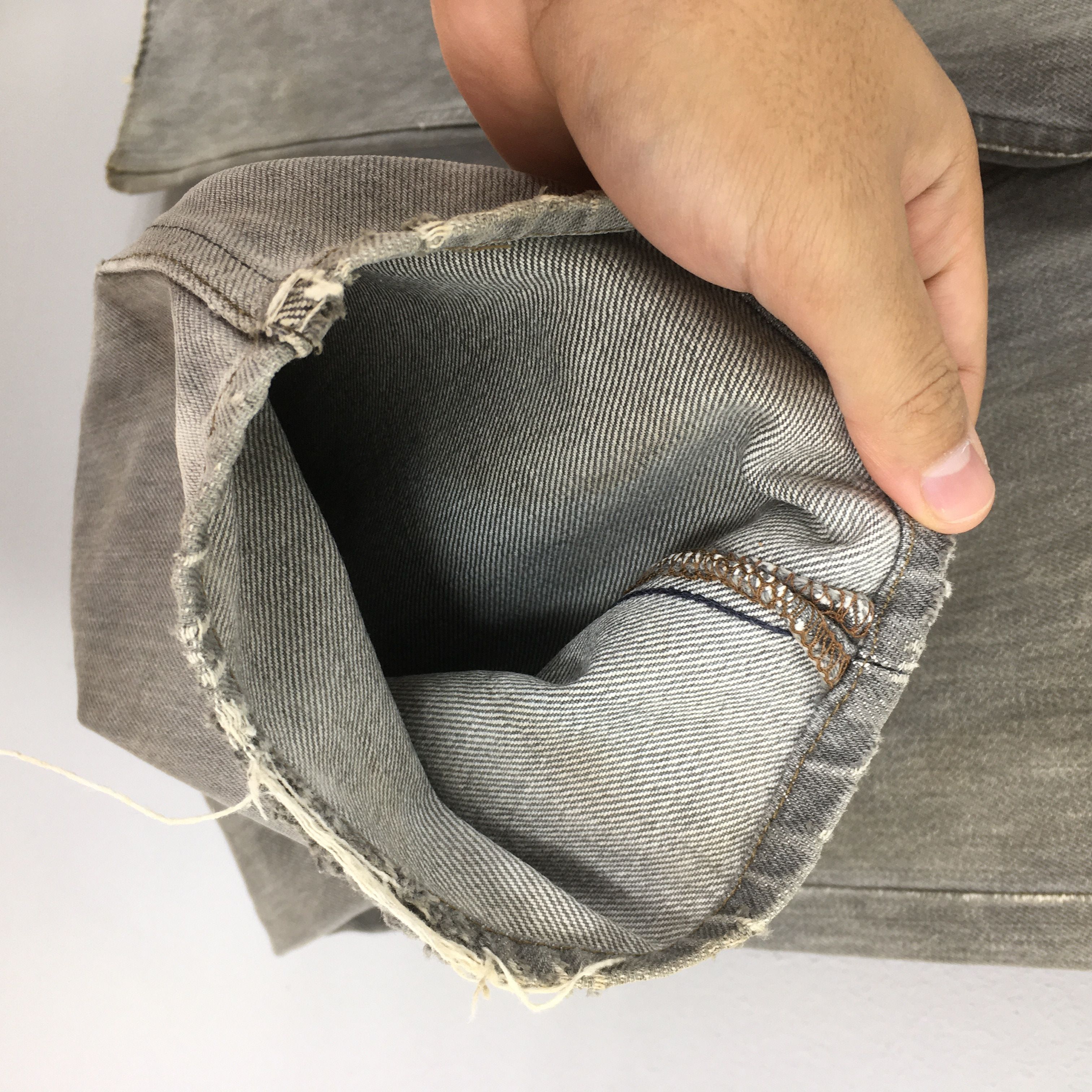 Levi's Size 27x26.5 Vintage 90s Levi's 501 Faded Black Jeans S520 Size 27" / US 4 / IT 40 - 5 Thumbnail