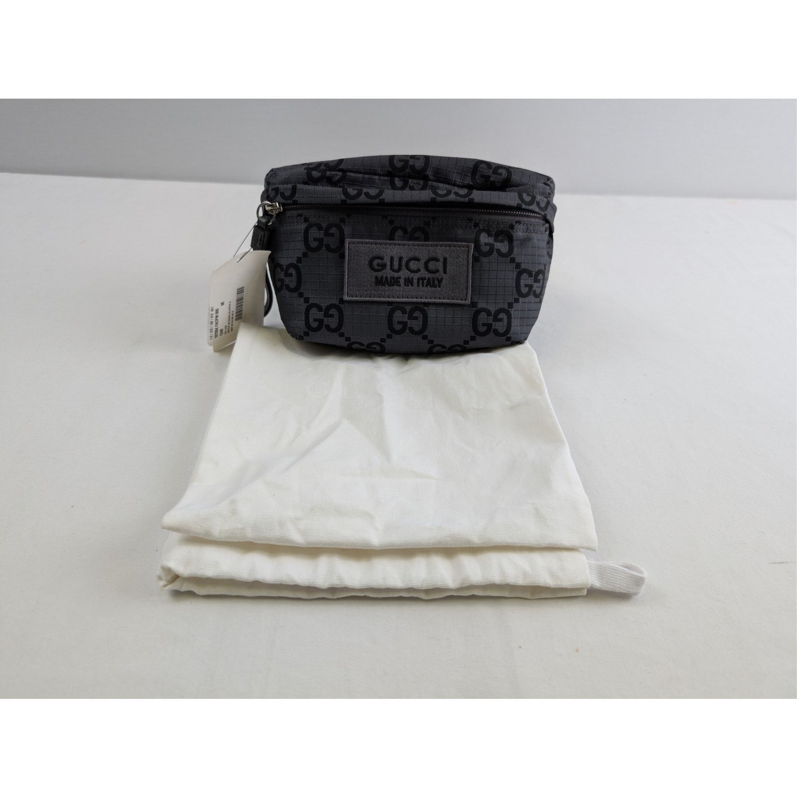 Gucci o1rshd1 Size: 95 / Belt Bag GG in Grey Size ONE SIZE - 14 Thumbnail