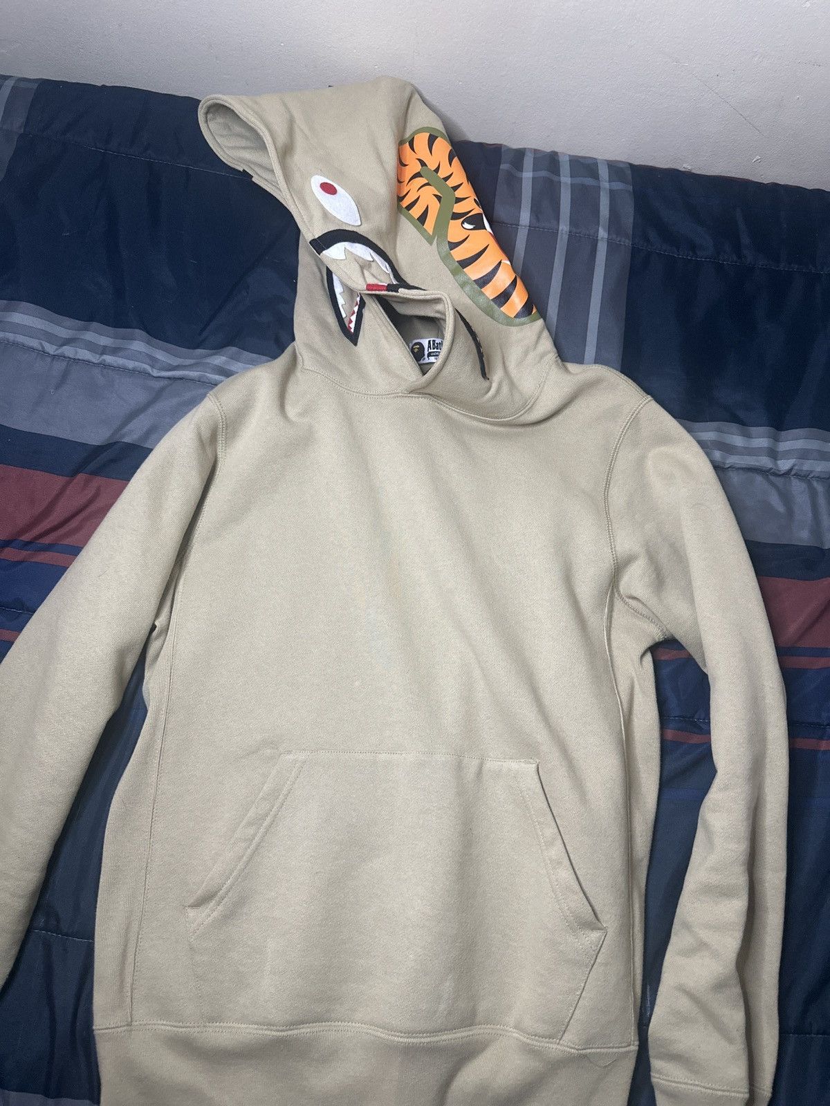 Bape Shark Pullover Hoodie Size US S / EU 44-46 / 1 - 1 Thumbnail