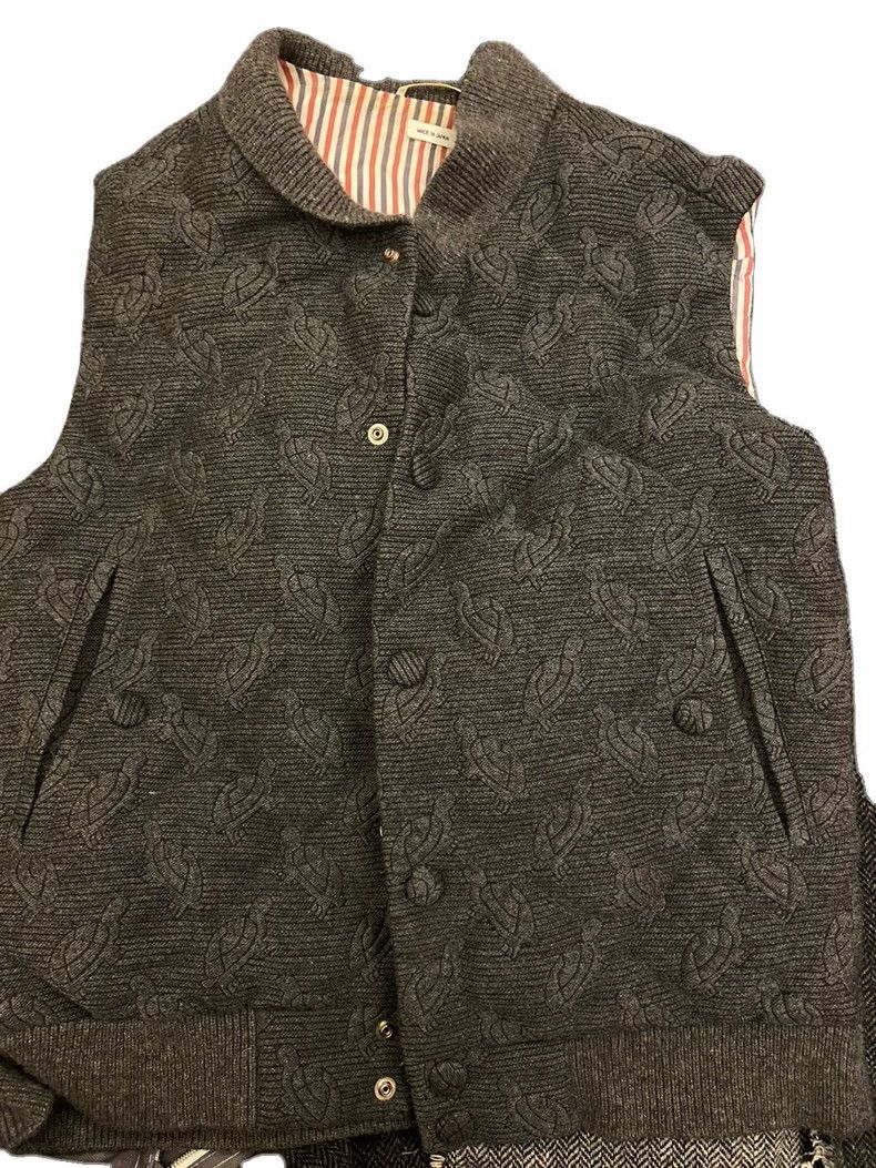 Thom Browne Thom Browne size2 Horse vest with turtle embroidery Size US M / EU 48-50 / 2 - 1 Thumbnail