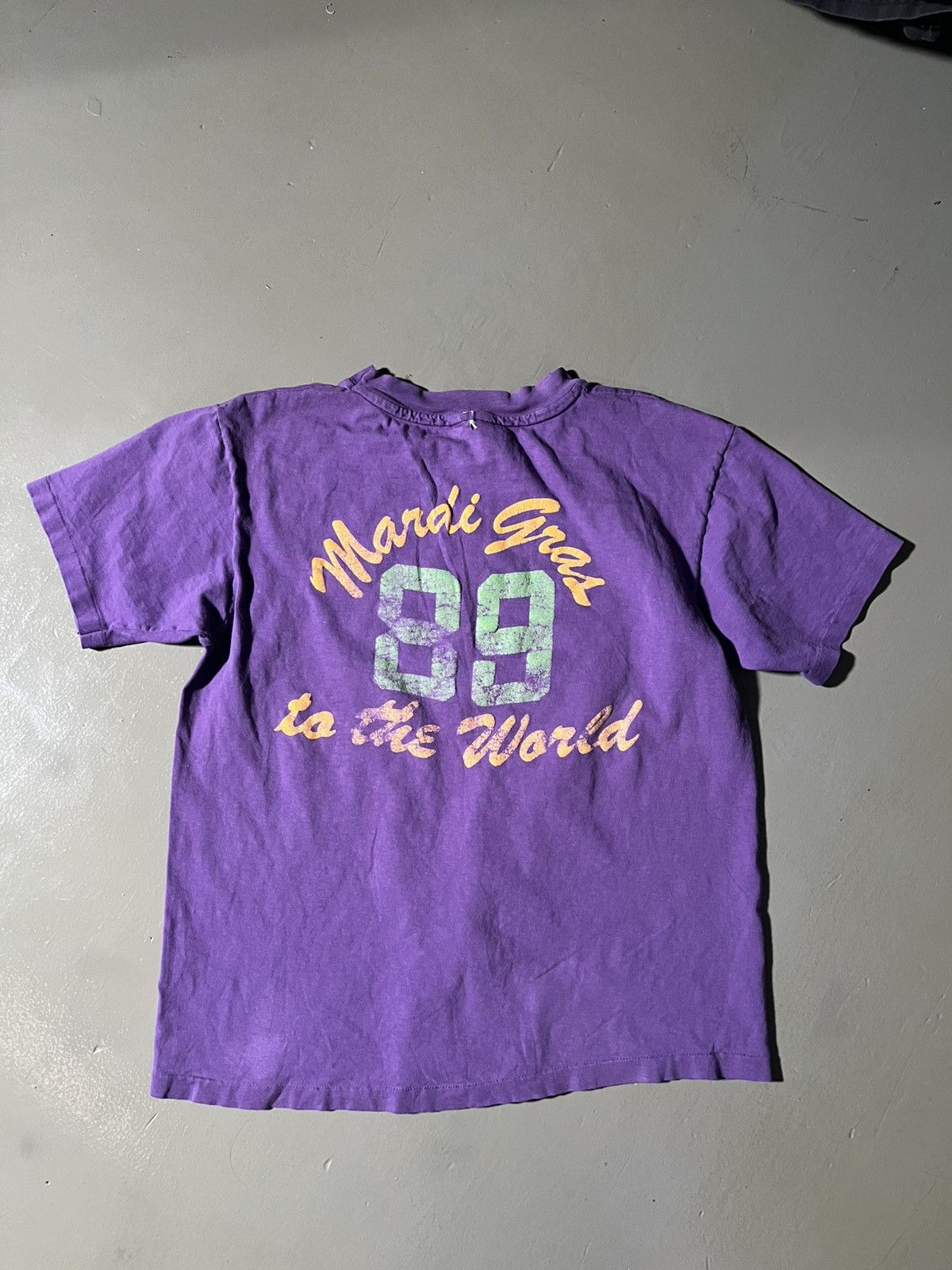 Other 1989 Neville Brothers Mardi Gras t-shirt Size US L / EU 52-54 / 3 - 4 Thumbnail