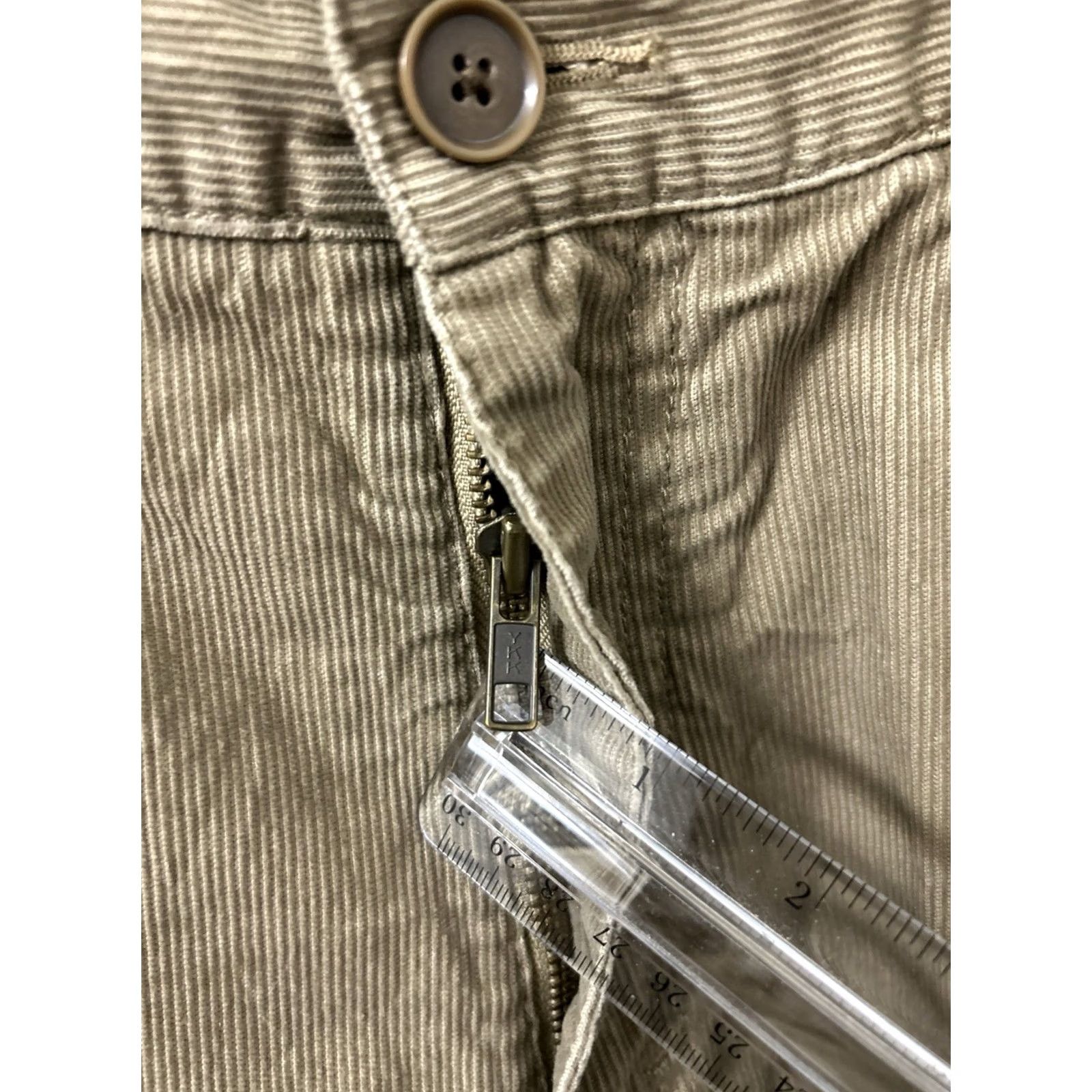 Eddie Bauer VINTAGE? No — Eddie Bauer Corduroy Cargo Pants Mens 33x27 Tan Relaxed Fit Straight Leg Size US 33 - 5 Thumbnail