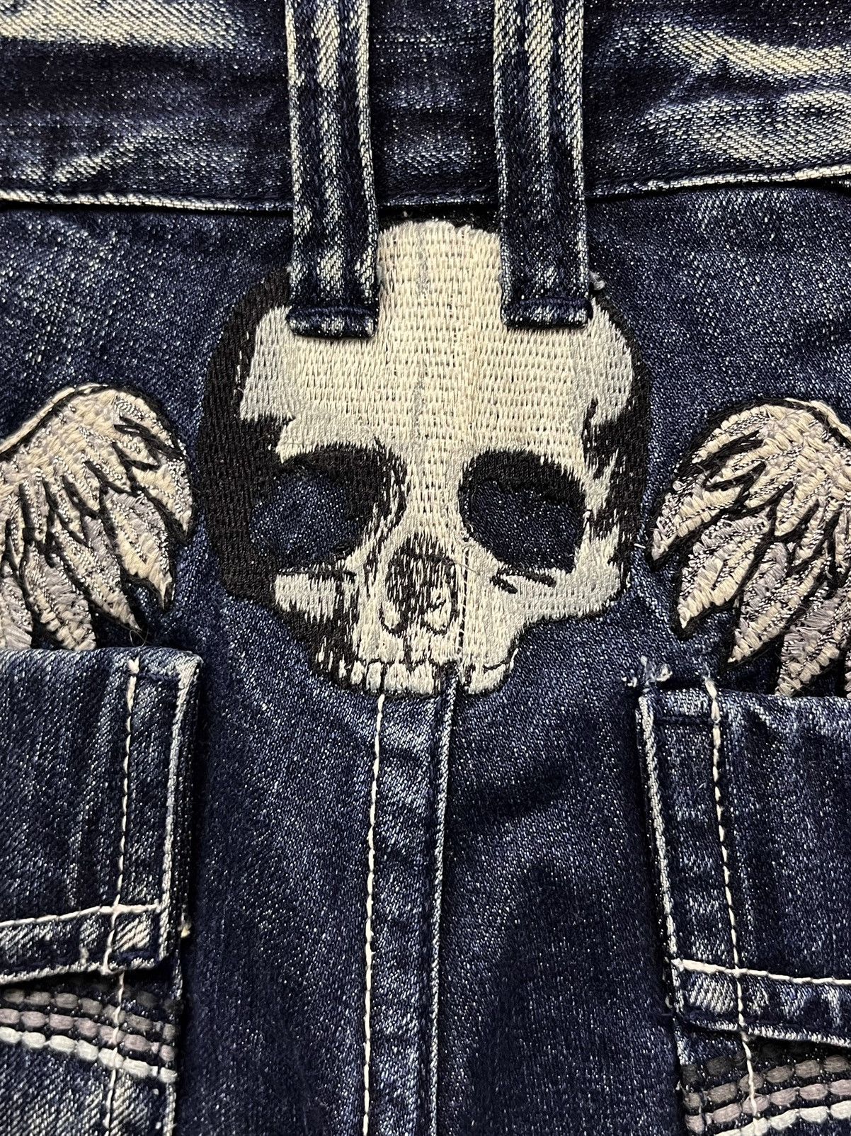 Le Grande Bleu (L.G.B.) × Seditionaries FYE💀🪽WINGED SKULL EMBROIDERY🔥VINTAGE TATTOO JEANS FLARE🔥 Size US 31 - 2 Thumbnail