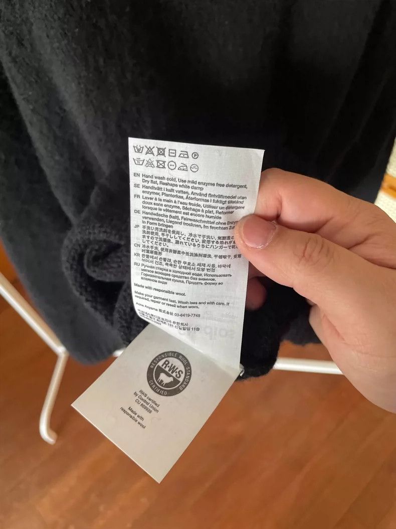 Acne Studios acne studios Black wool sweater 2504-Nextarrow Size US M / EU 48-50 / 2 - 5 Thumbnail