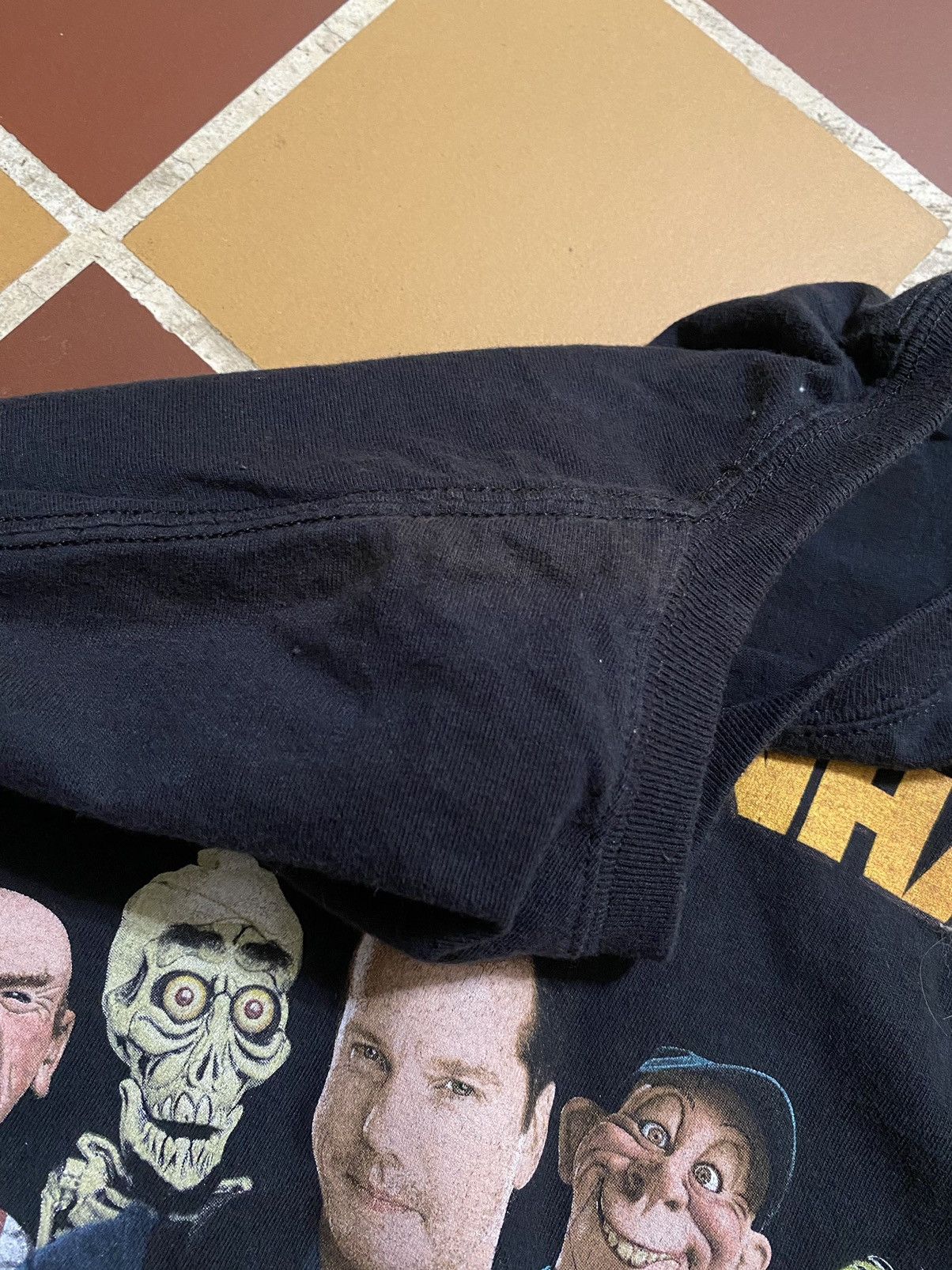 Vintage Vintage Jeff Dunham Identity Crisis Tour Shirt Size US XL / EU 56 / 4 - 4 Thumbnail