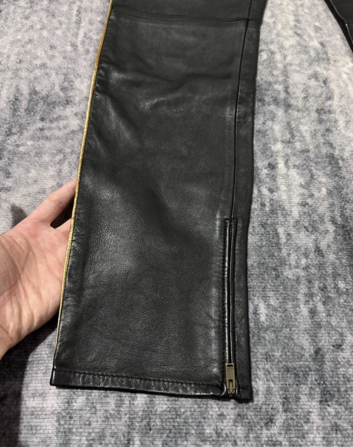 Saint Laurent Paris SLP 19FW Gold-Trim Zip Oiled Lambskin Basic Leather Pants Size US 34 / EU 50 - 5 Thumbnail