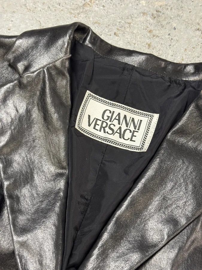 Vintage 1990s Gianni Versace Pure Black Leather Blazer Jacket Size US S / EU 44-46 / 1 - 7 Thumbnail