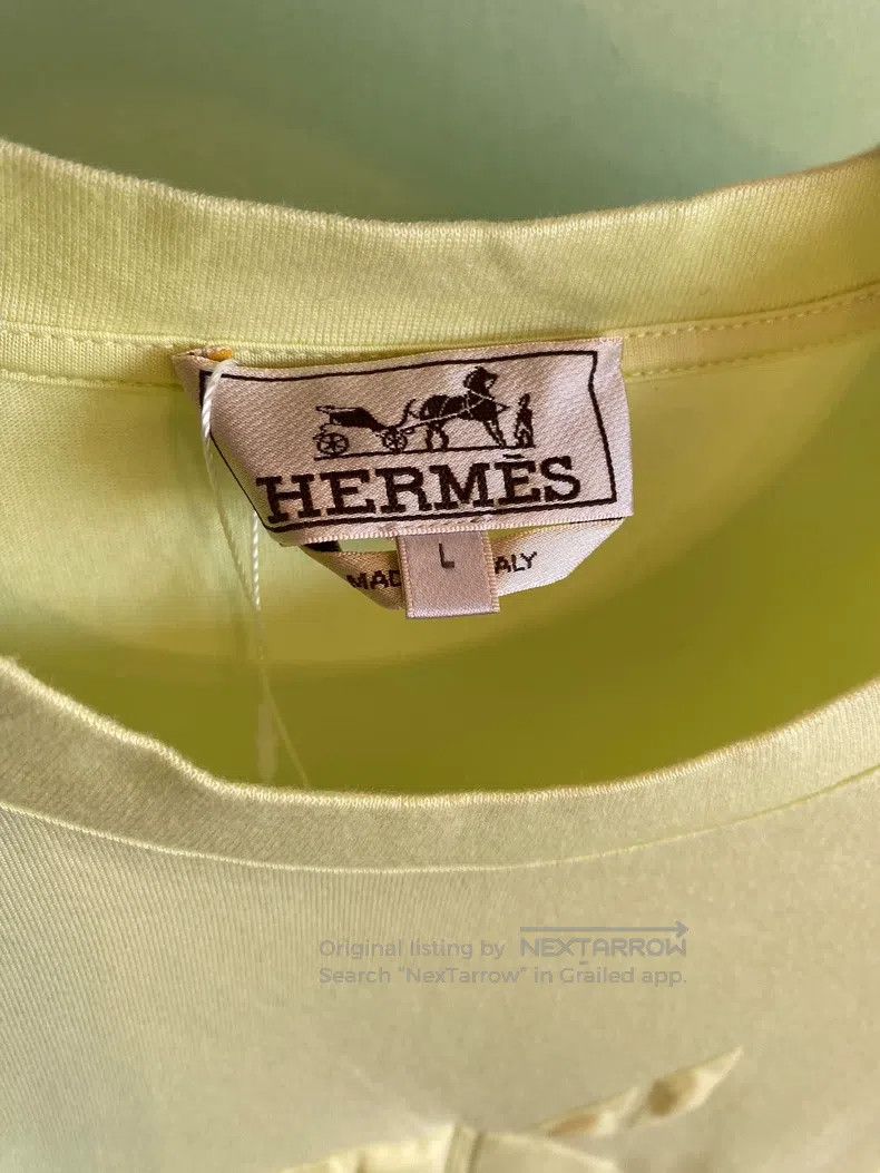 Hermes Hermes 3D Printed Short Sleeve Size US L / EU 52-54 / 3 - 5 Thumbnail