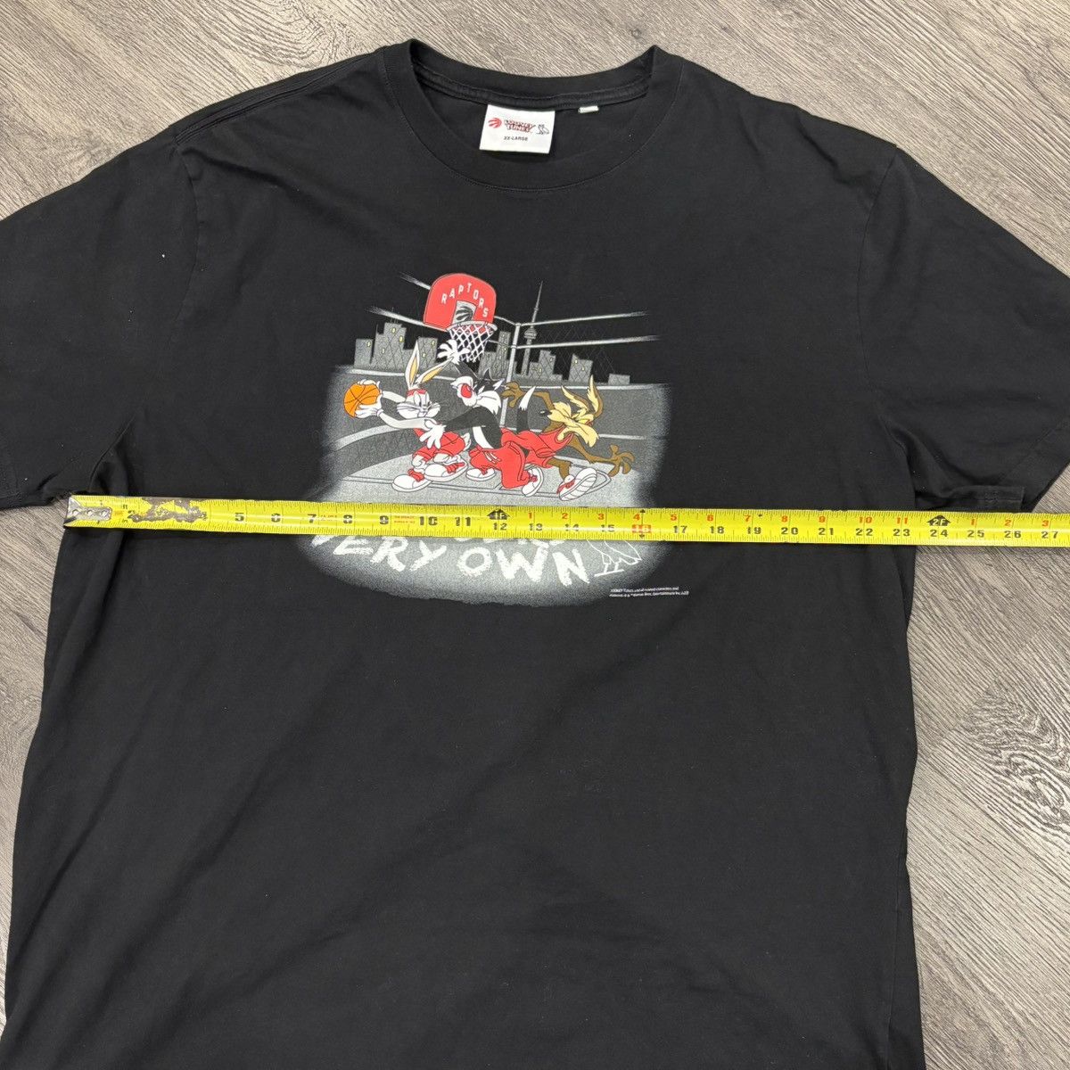 October's Very Own OVO Looney Tunes Toronto Raptors Street Ball Shirt, Mens XXL Size US XXL / EU 58 / 5 - 8 Thumbnail