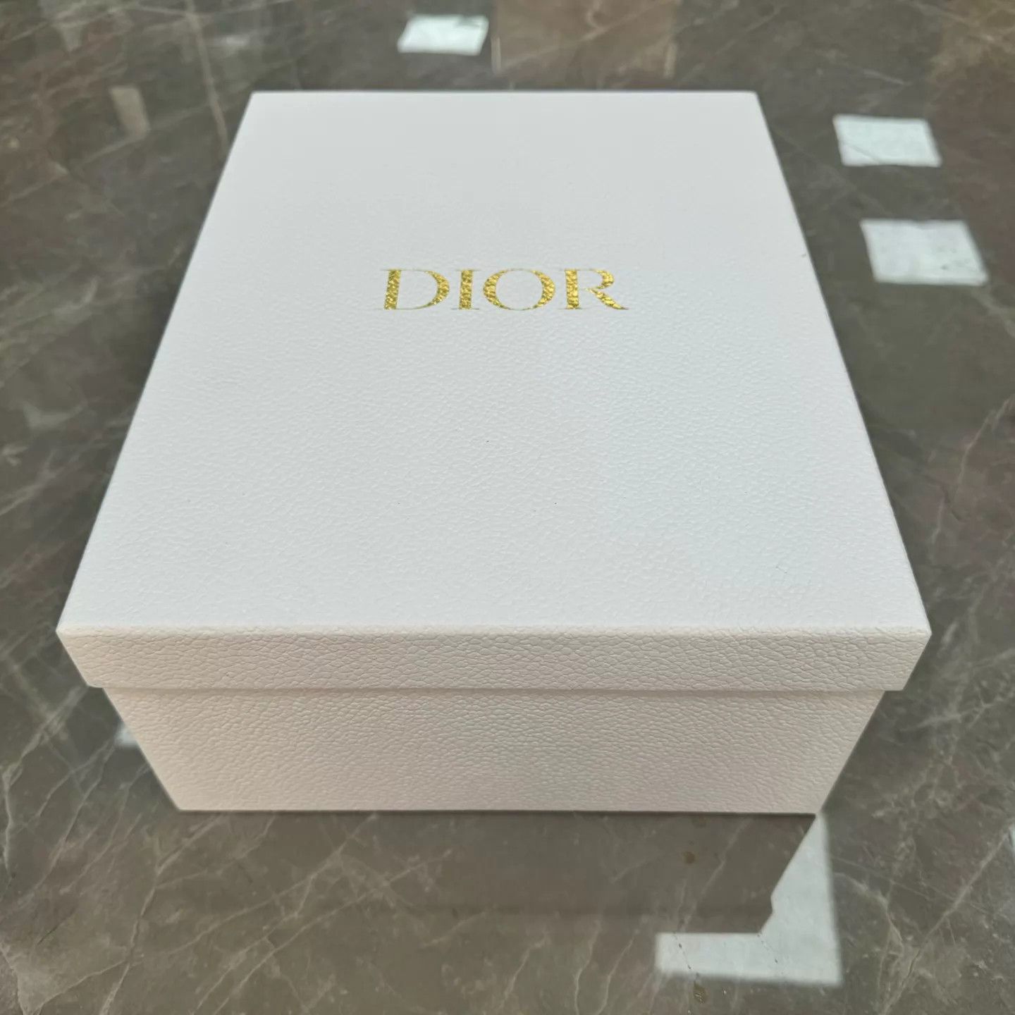 Dior DIOR Walk'n'Dior White 35.5 99 New OG Box Women's Shoes Size US 5 / IT 35 - 9 Thumbnail