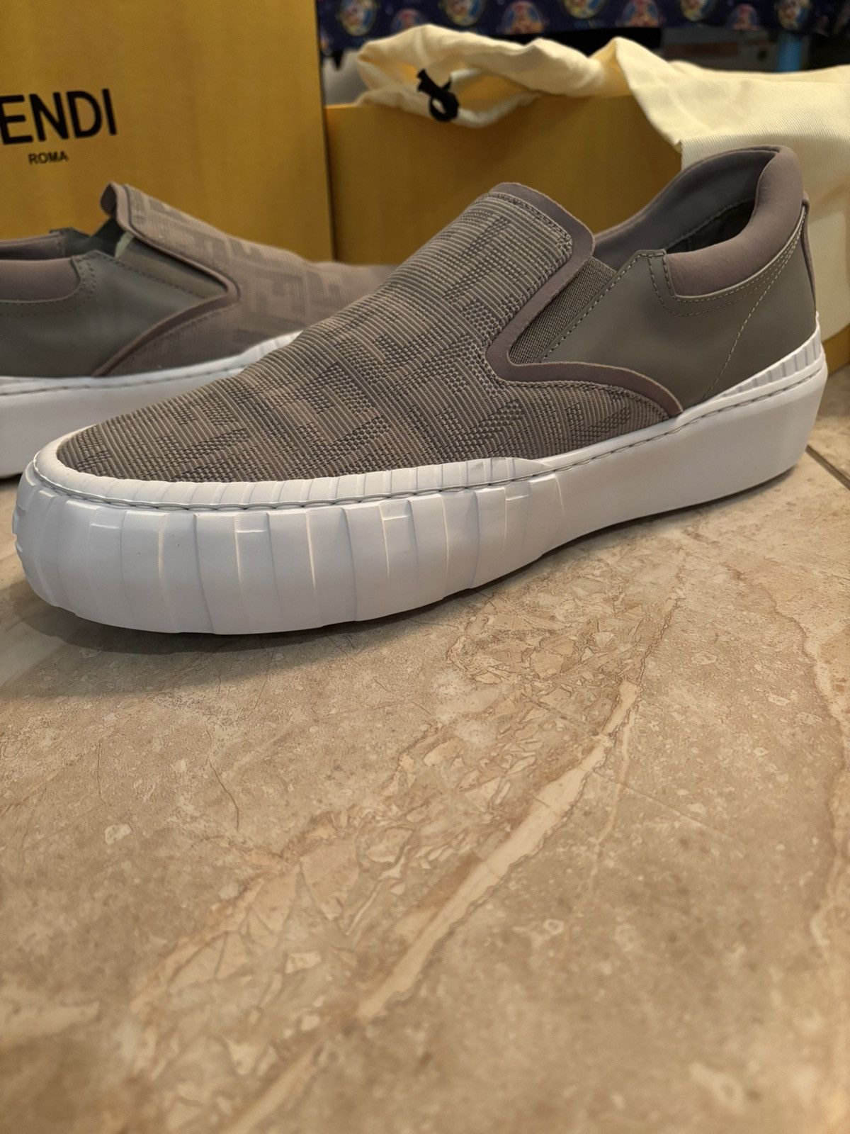 Fendi Fendi Slip-on Sneakers like New FF Flash Size US 9 / EU 42 - 2 Thumbnail